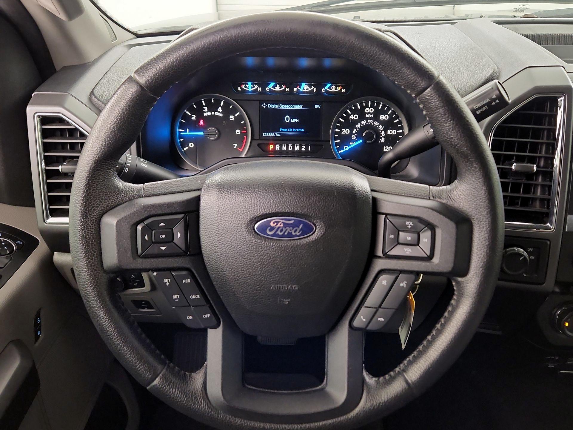 Thumbnail: 2015 Ford F-150 - 10