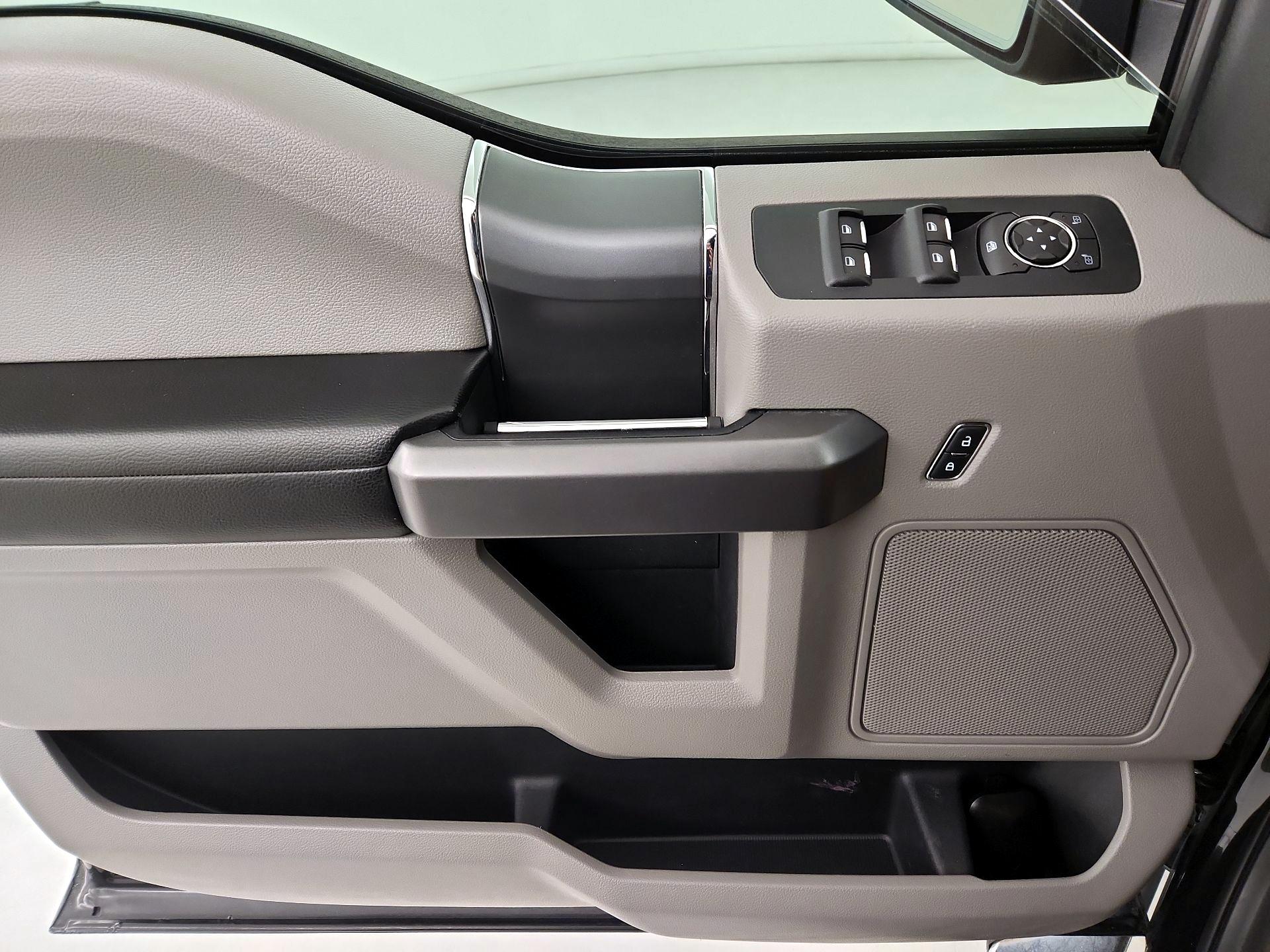 Thumbnail: 2015 Ford F-150 - 12