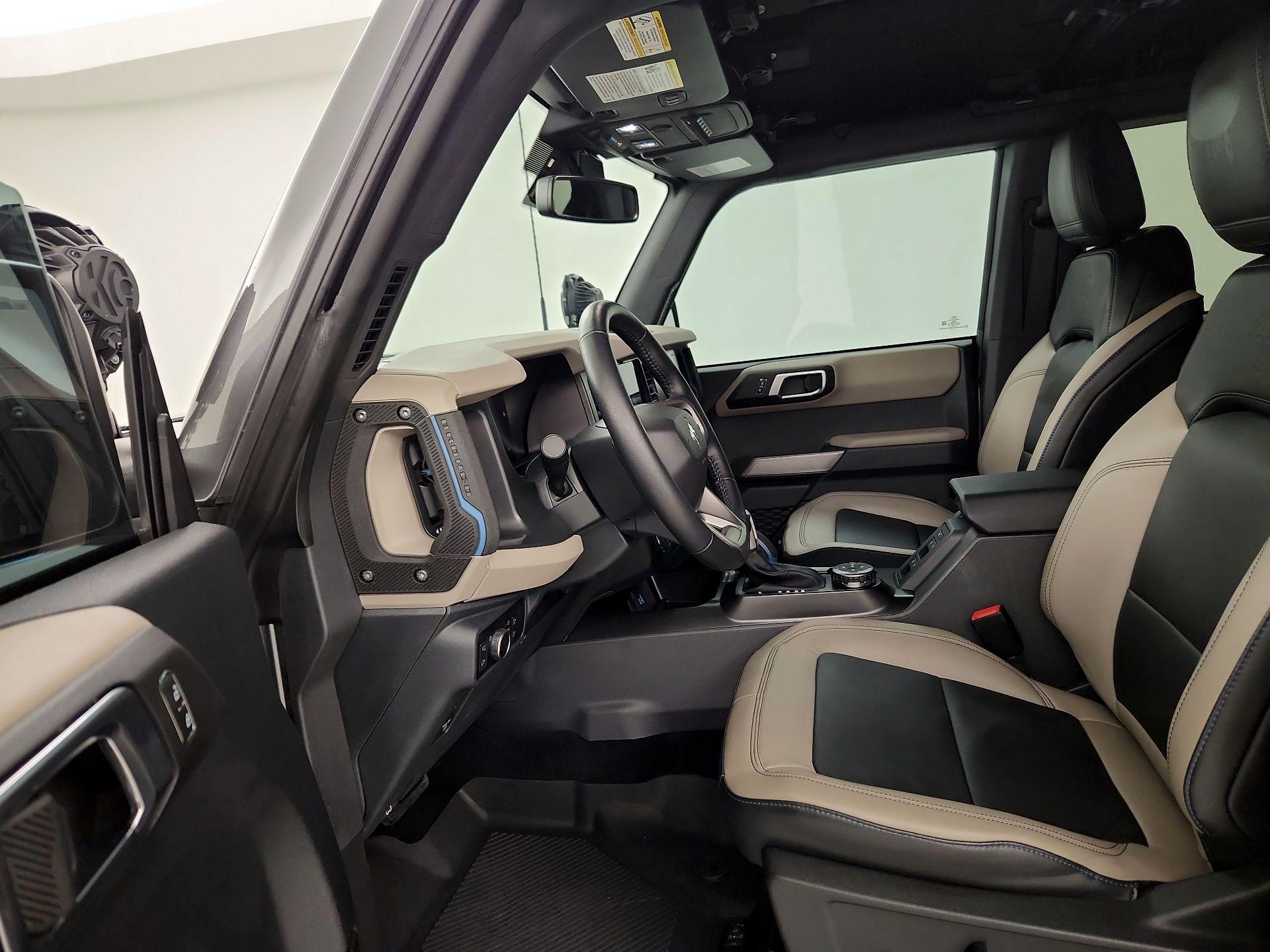 Thumbnail: 2023 Ford Bronco - 11