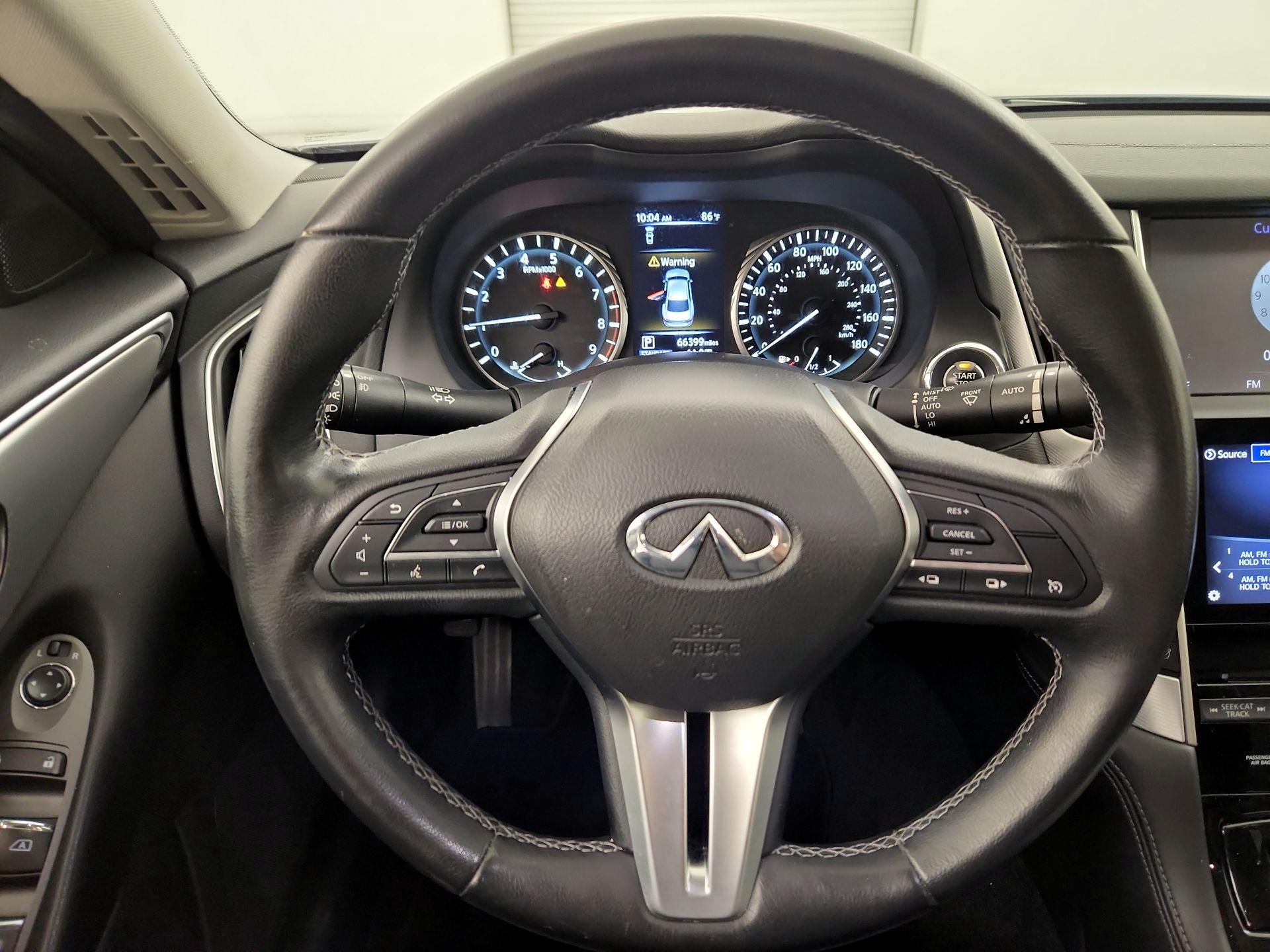 Thumbnail: 2019 INFINITI Q50 - 10