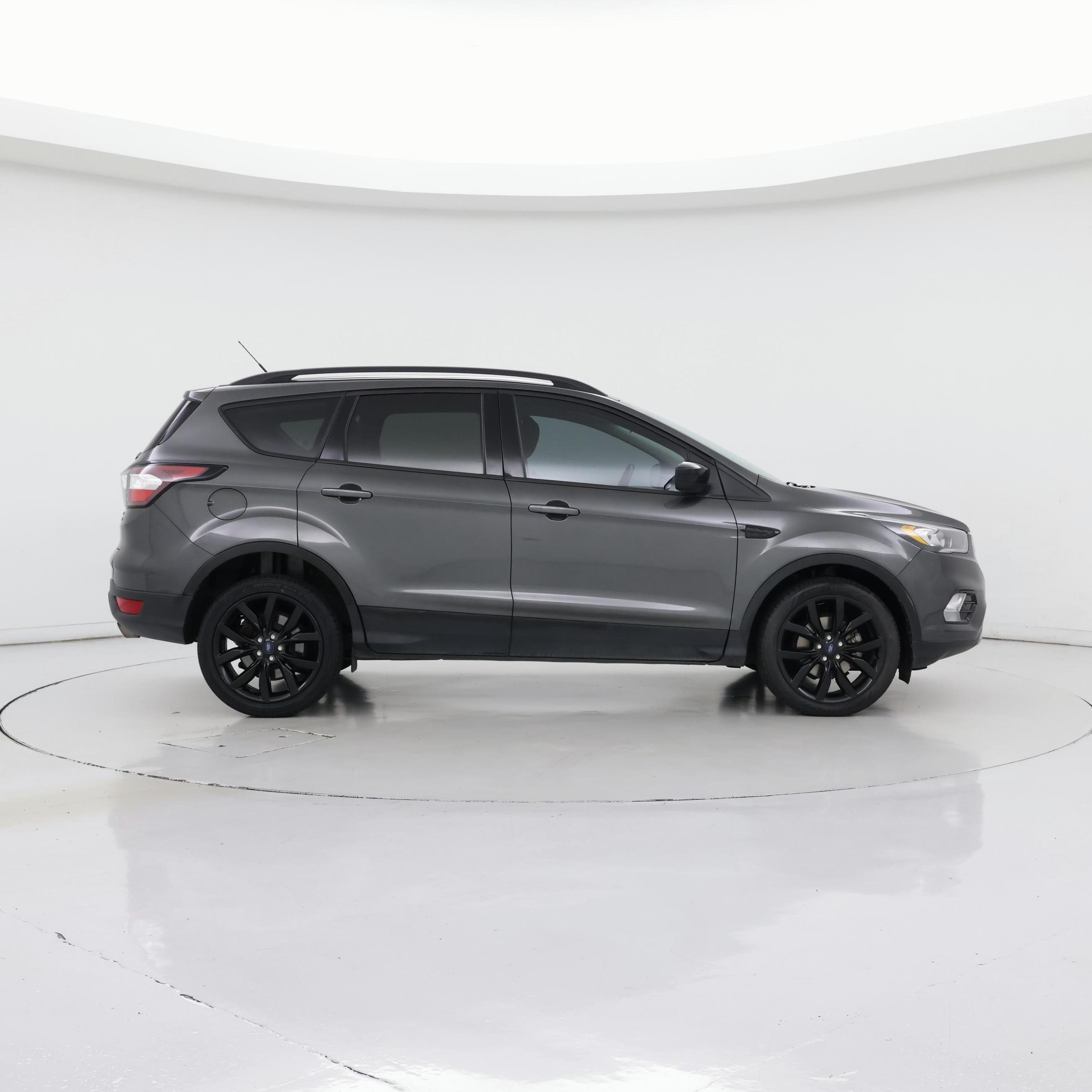 Thumbnail: 2018 Ford Escape - 7