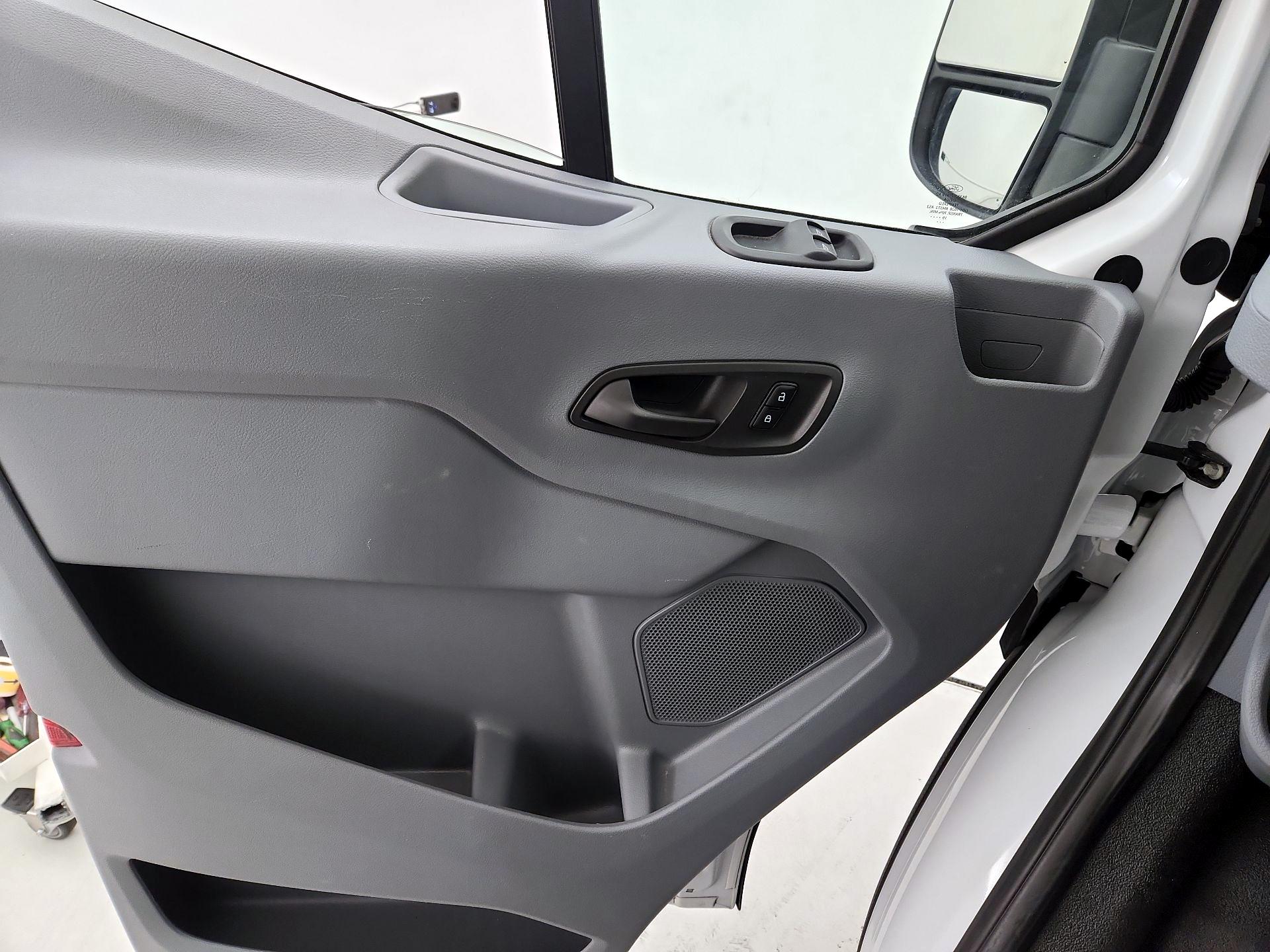 Thumbnail: 2019 Ford Transit Series - 12