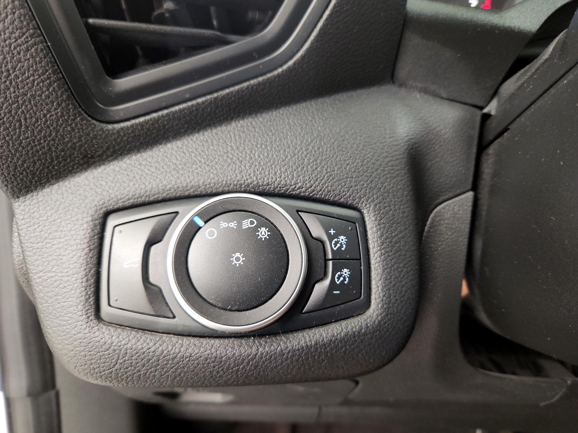 Thumbnail: 2019 Ford Escape - 13