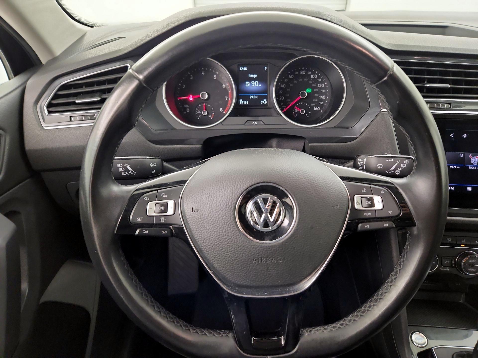 Thumbnail: 2019 Volkswagen Tiguan - 10