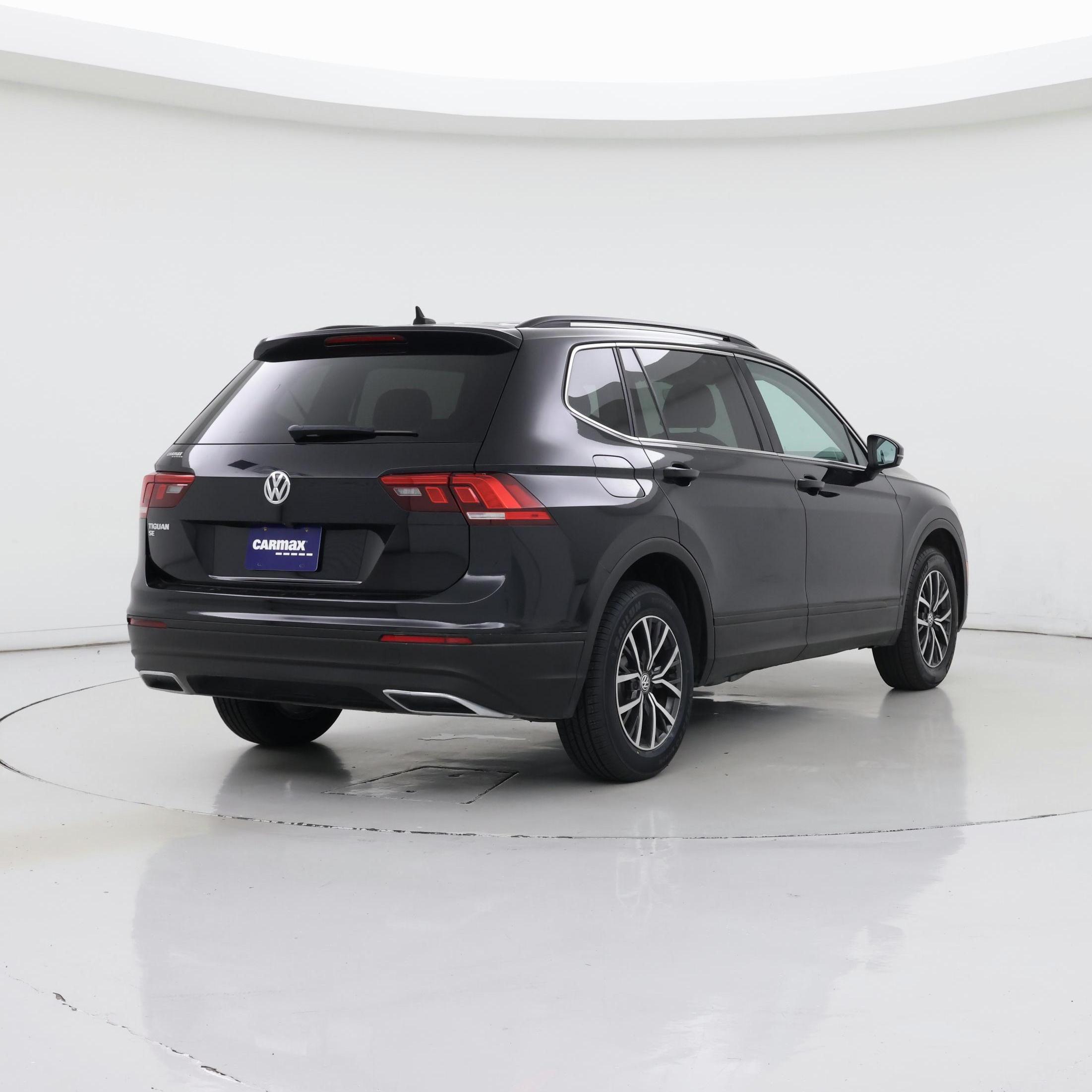 Thumbnail: 2019 Volkswagen Tiguan - 8