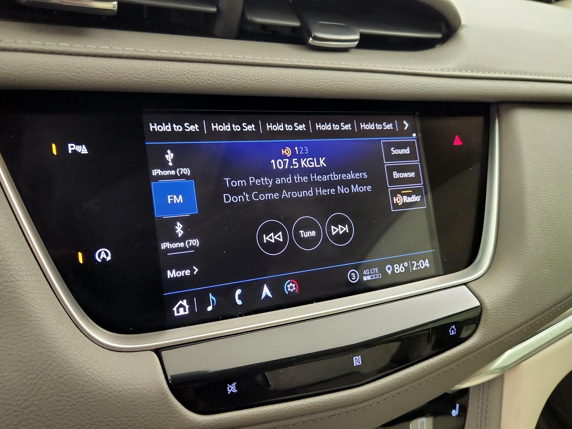 Thumbnail: 2020 Cadillac XT5 - 16
