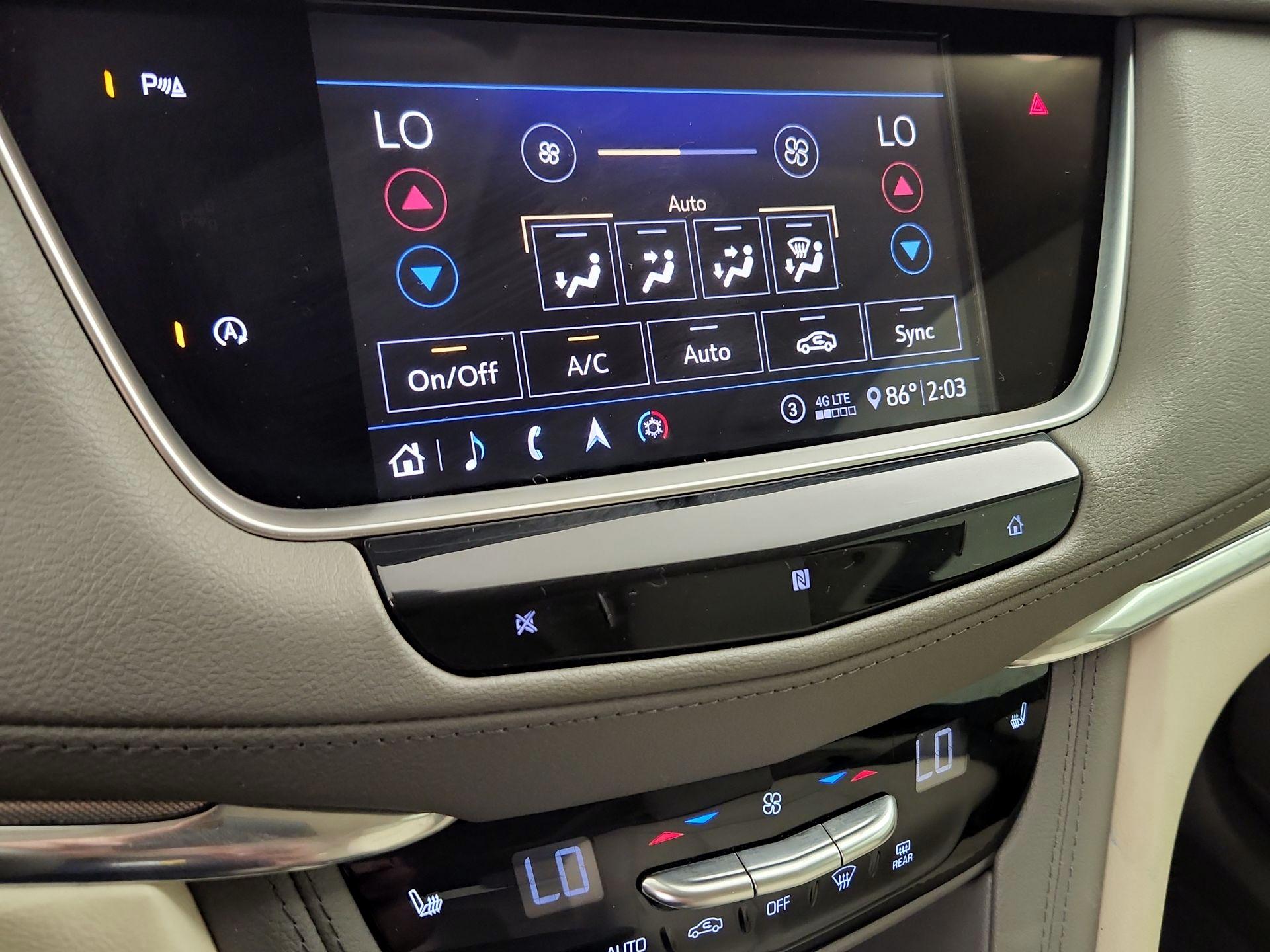 Thumbnail: 2020 Cadillac XT5 - 17