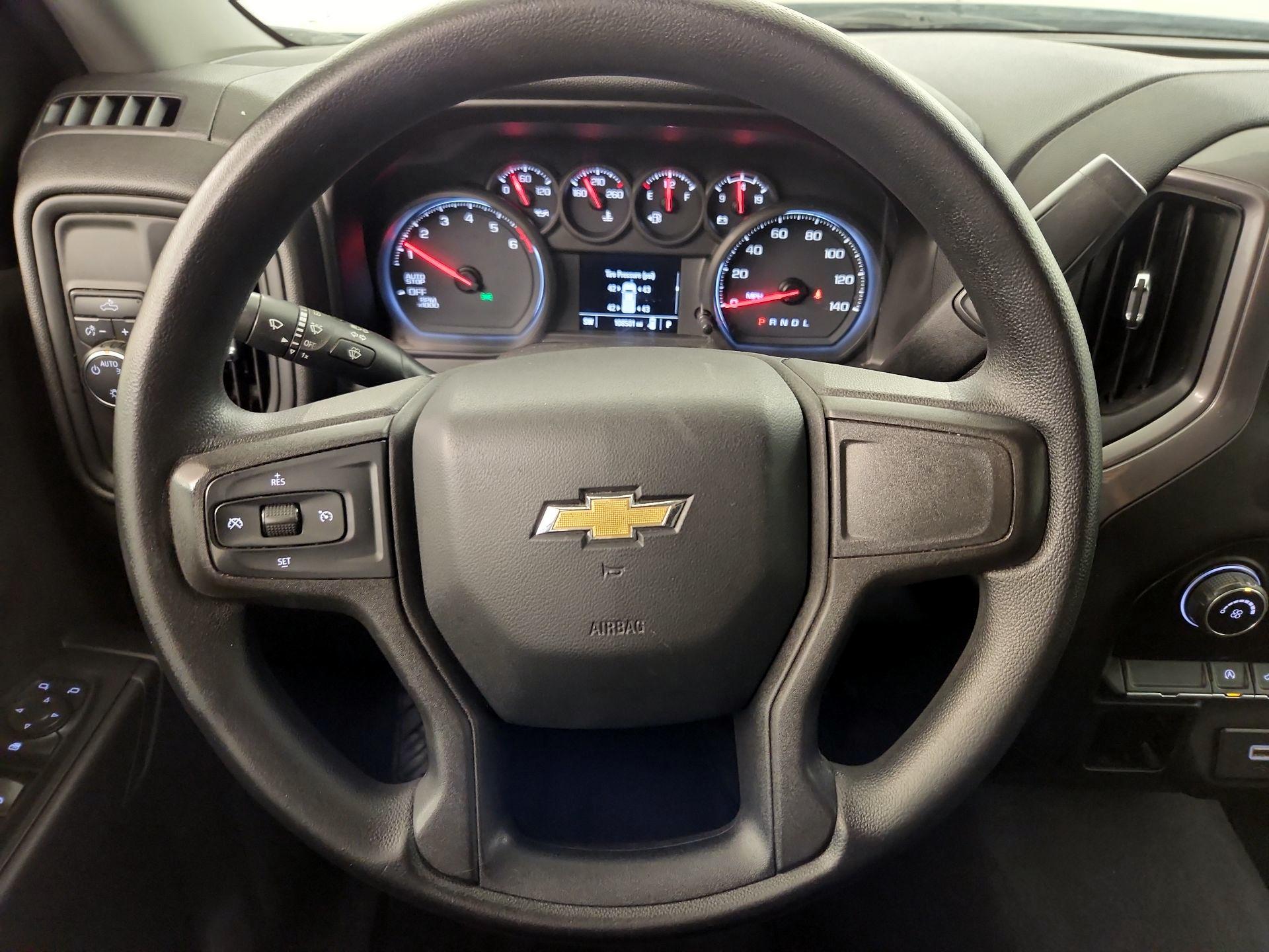 Thumbnail: 2020 Chevrolet Silverado 1500 - 10