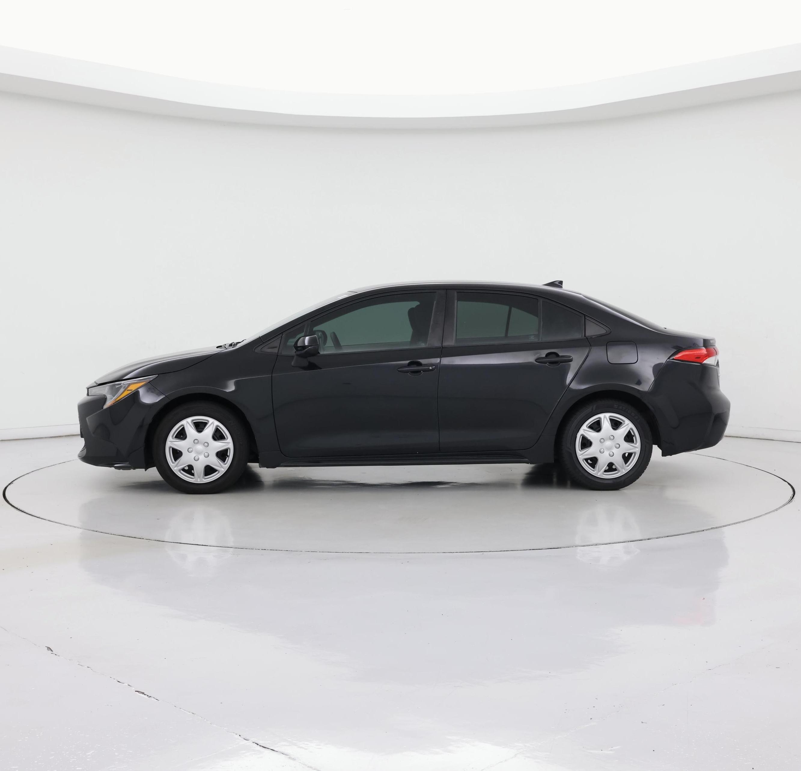 Thumbnail: 2021 Toyota Corolla - 3