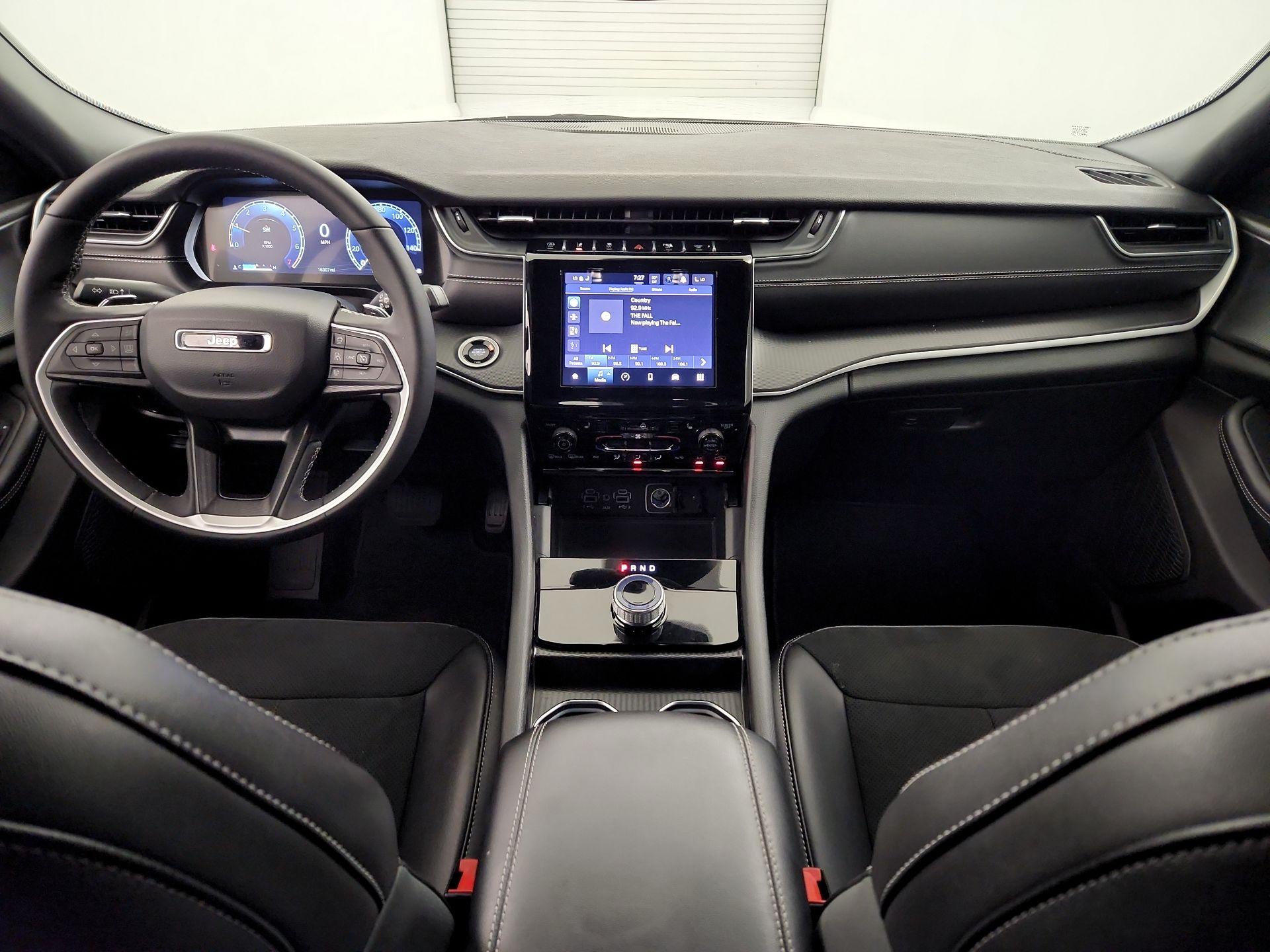 Thumbnail: 2024 Jeep Grand Cherokee - 9