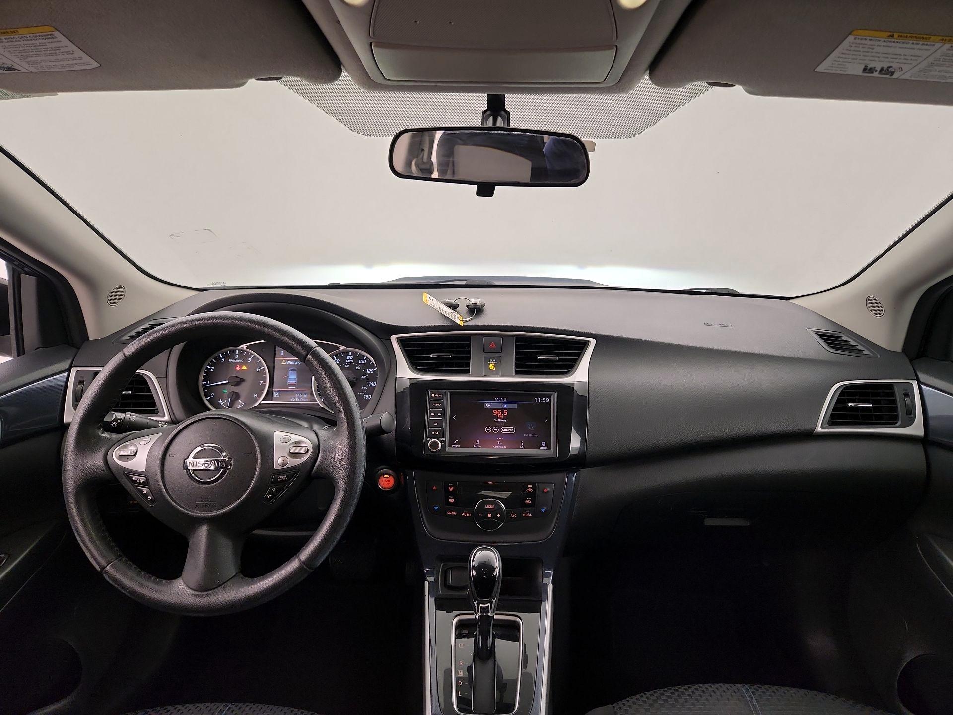 Thumbnail: 2019 Nissan Sentra - 9
