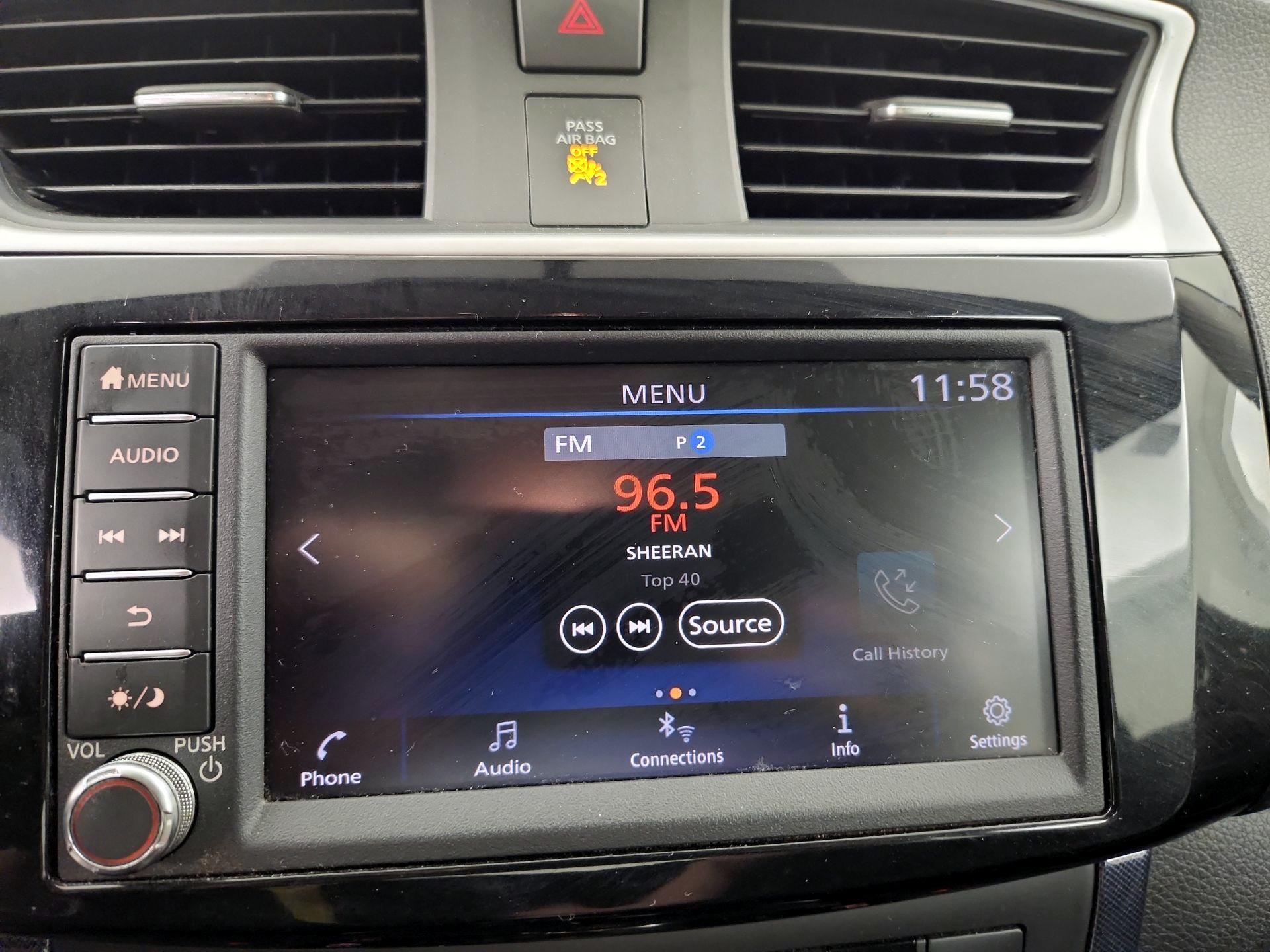 Thumbnail: 2019 Nissan Sentra - 16