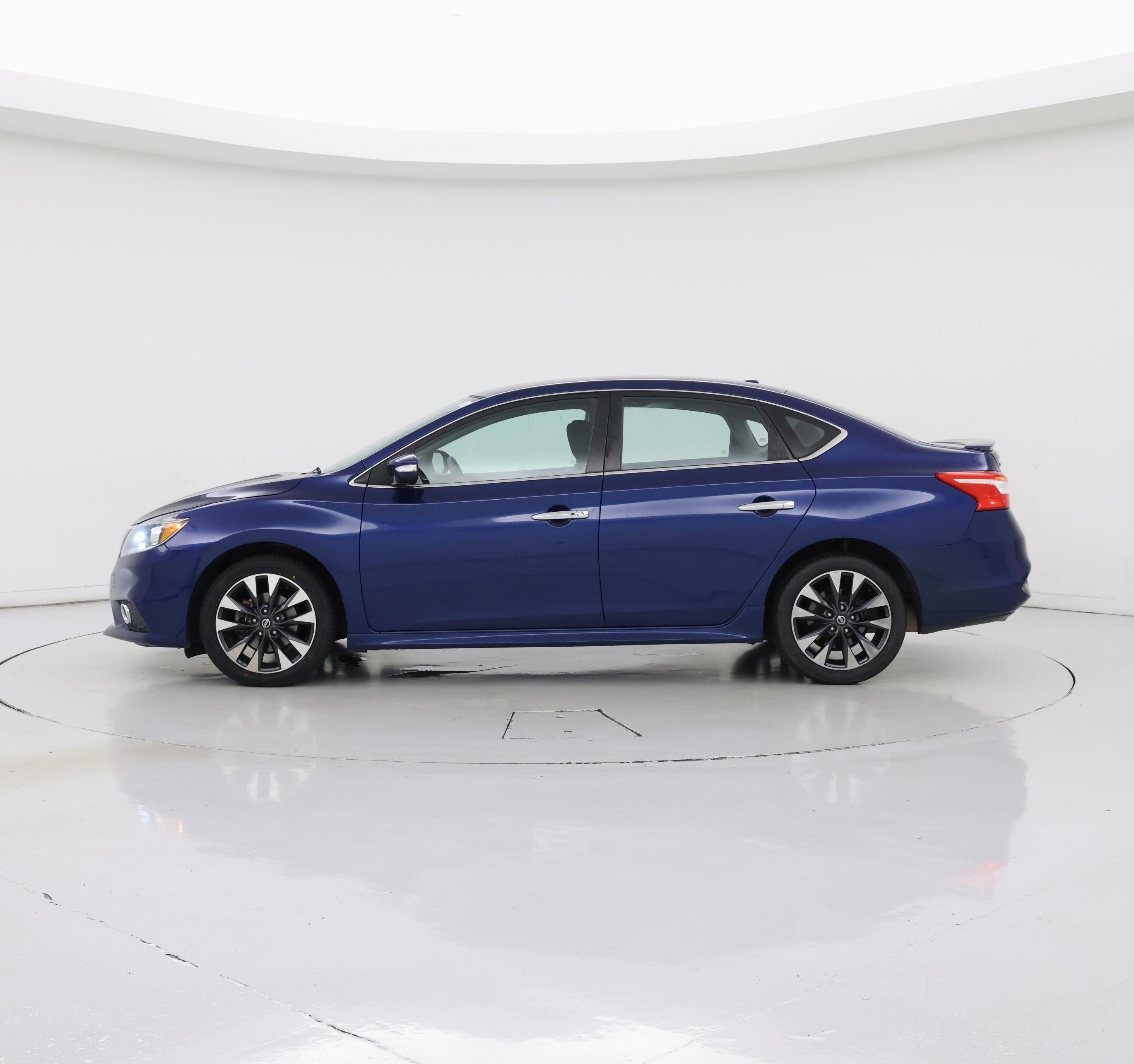 Thumbnail: 2019 Nissan Sentra - 3