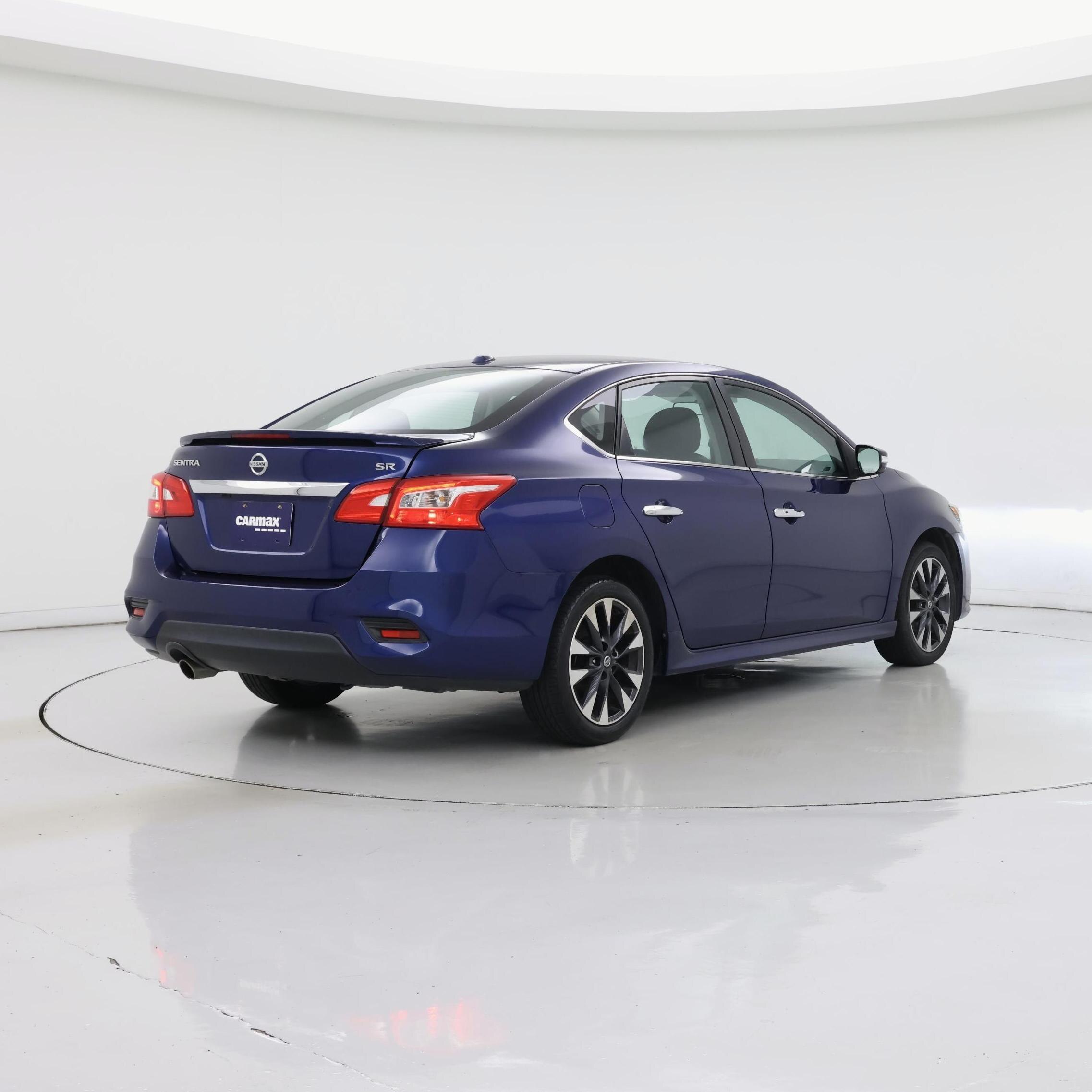 Thumbnail: 2019 Nissan Sentra - 8