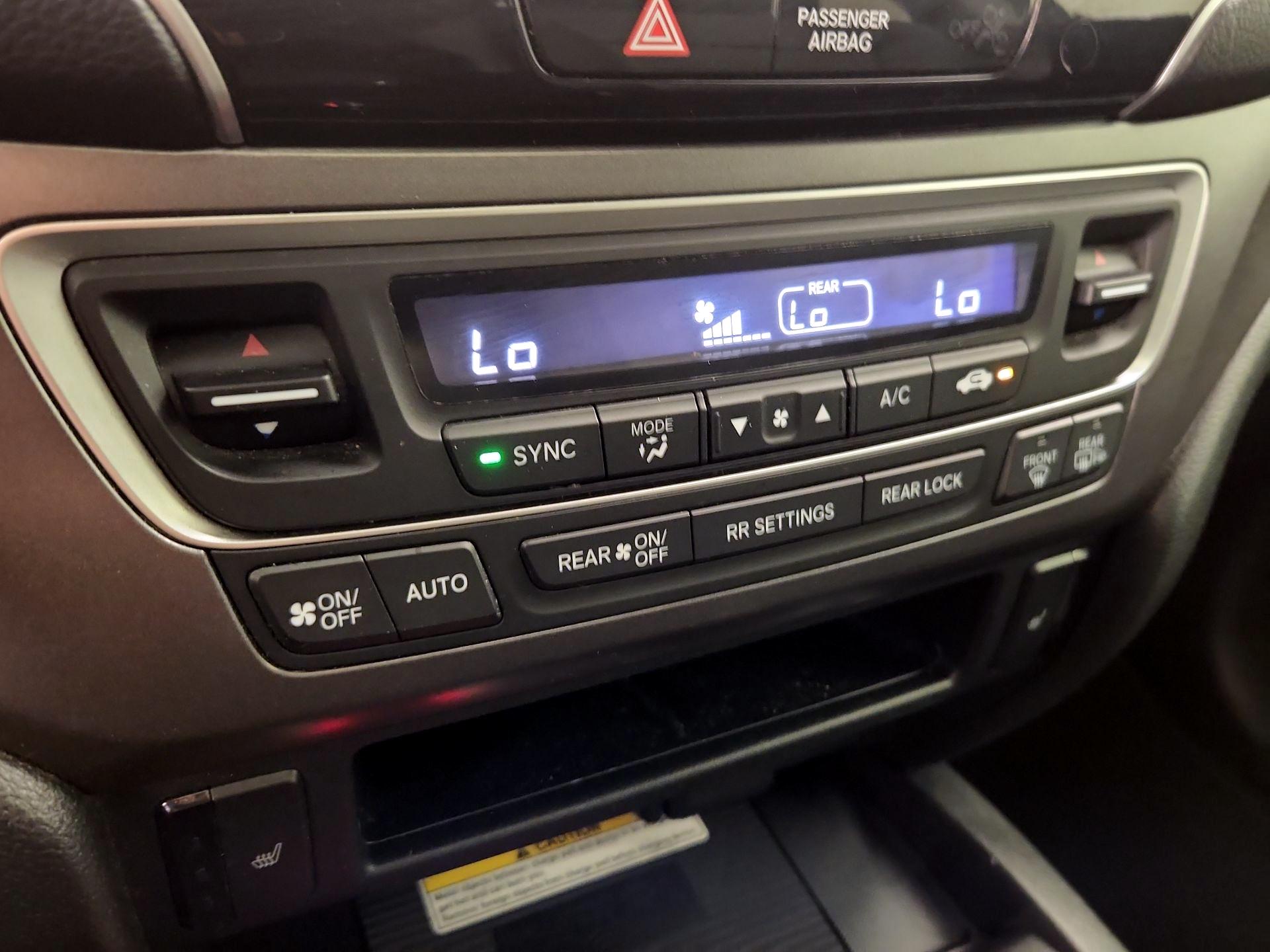 Thumbnail: 2021 Honda Pilot - 16