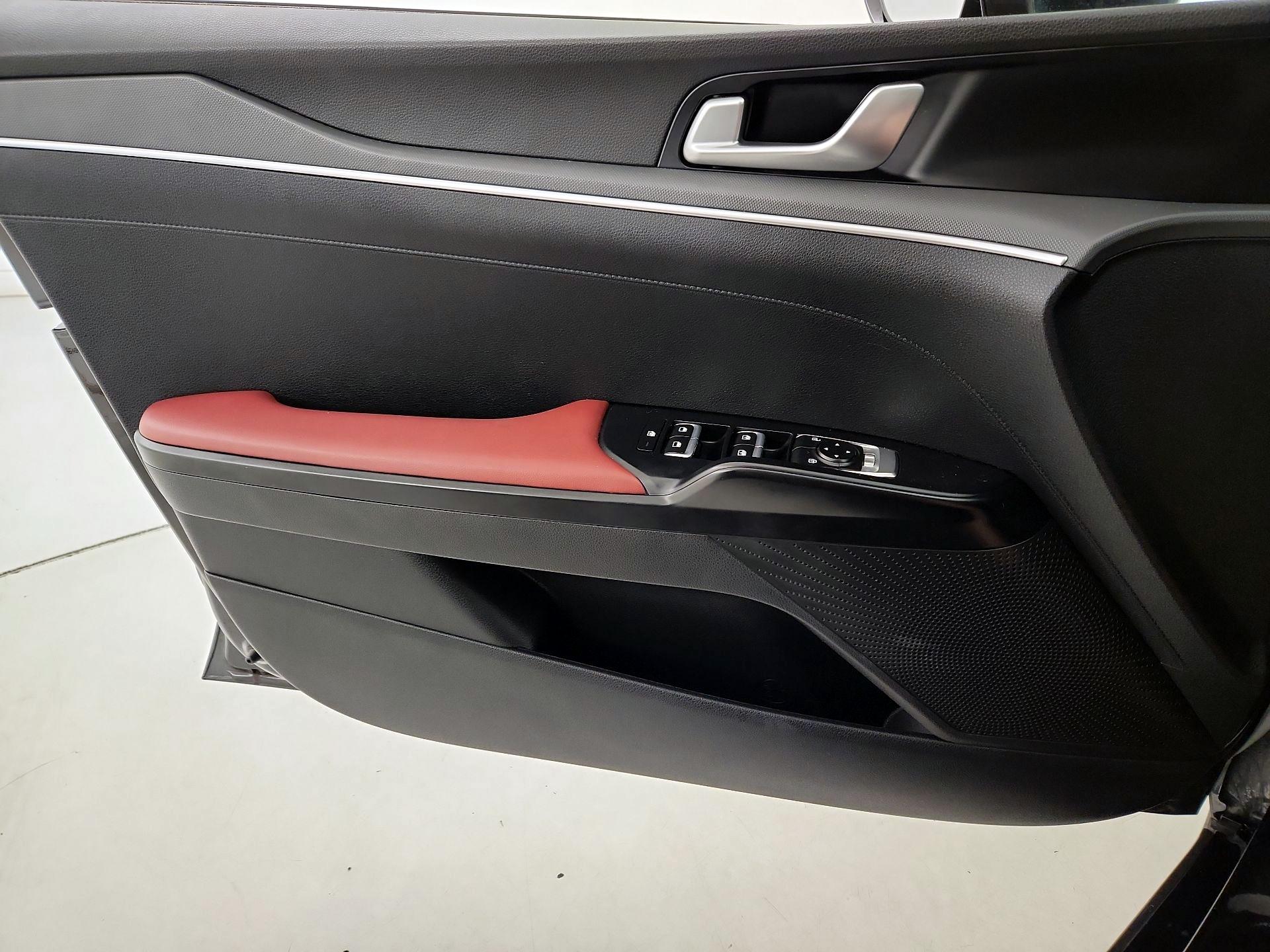 Thumbnail: 2022 Kia K5 - 12