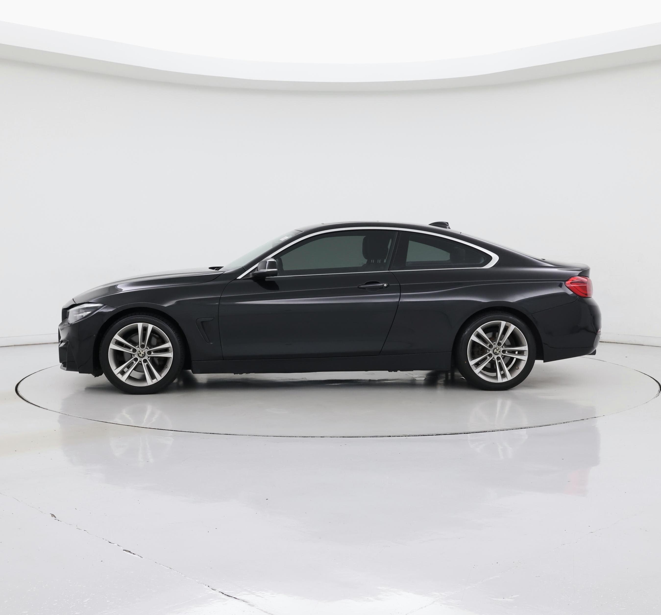 Thumbnail: 2019 BMW 4 Series - 3