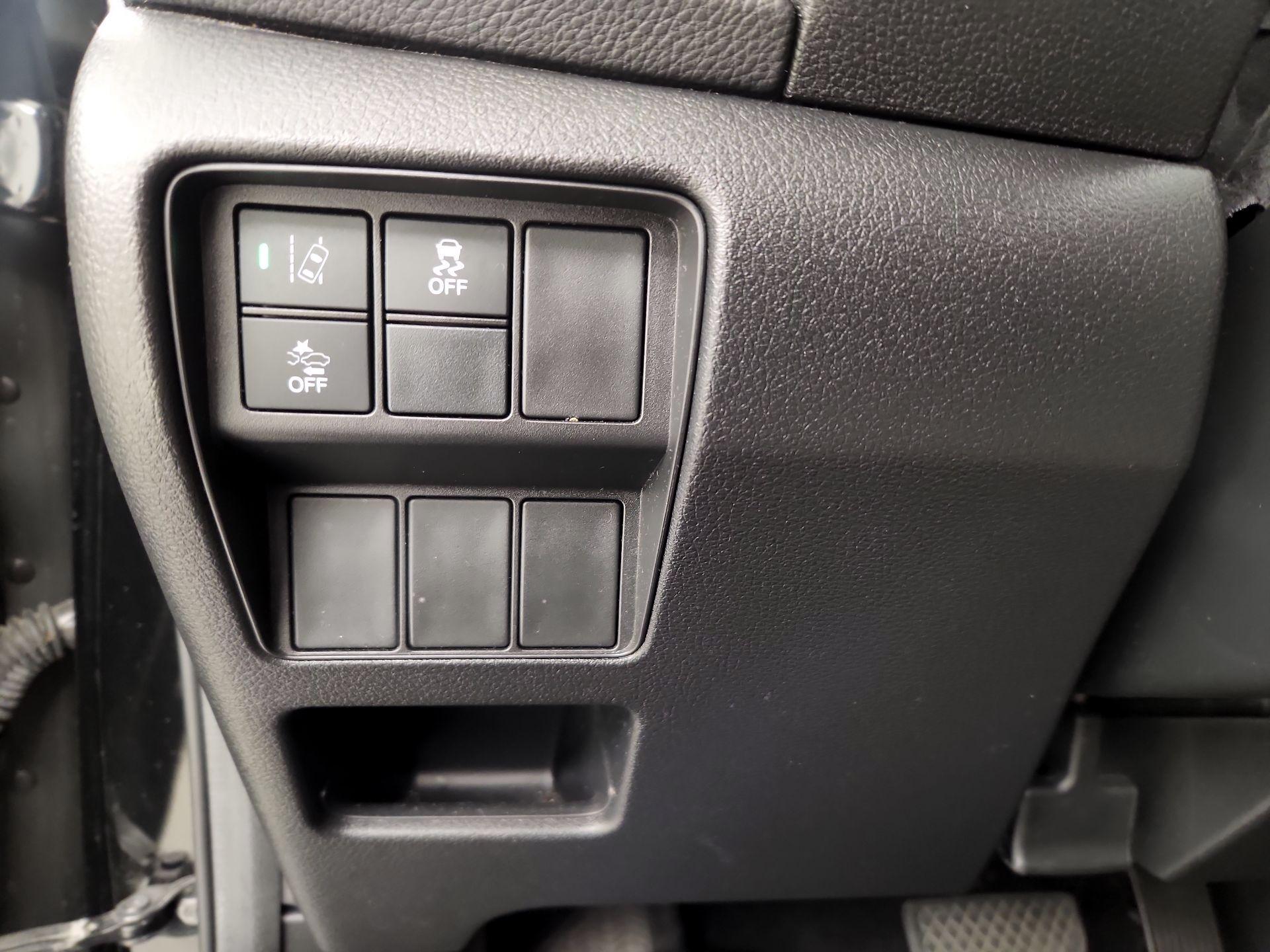 Thumbnail: 2018 Honda CR-V - 13