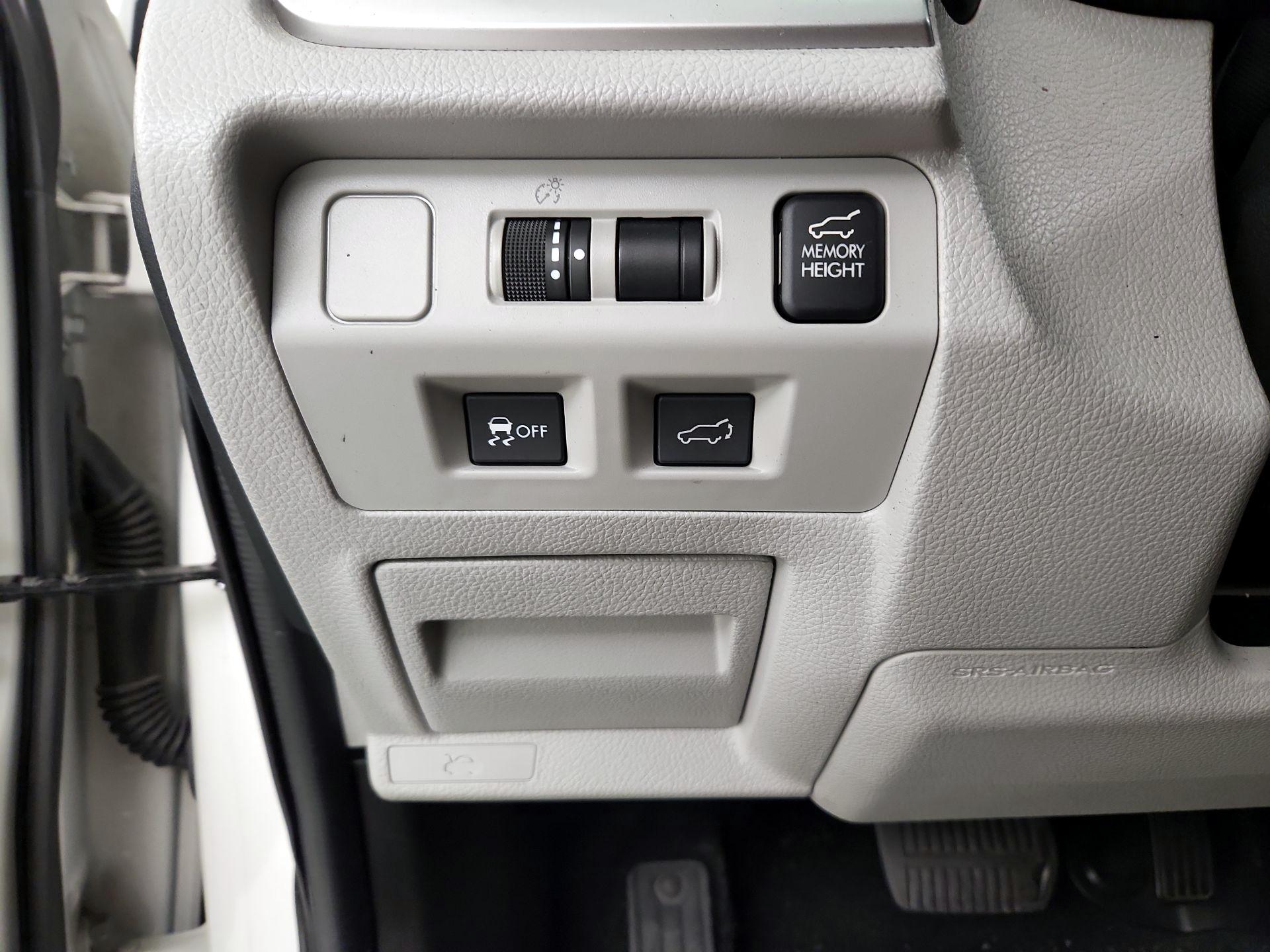 Thumbnail: 2016 Subaru Forester - 13
