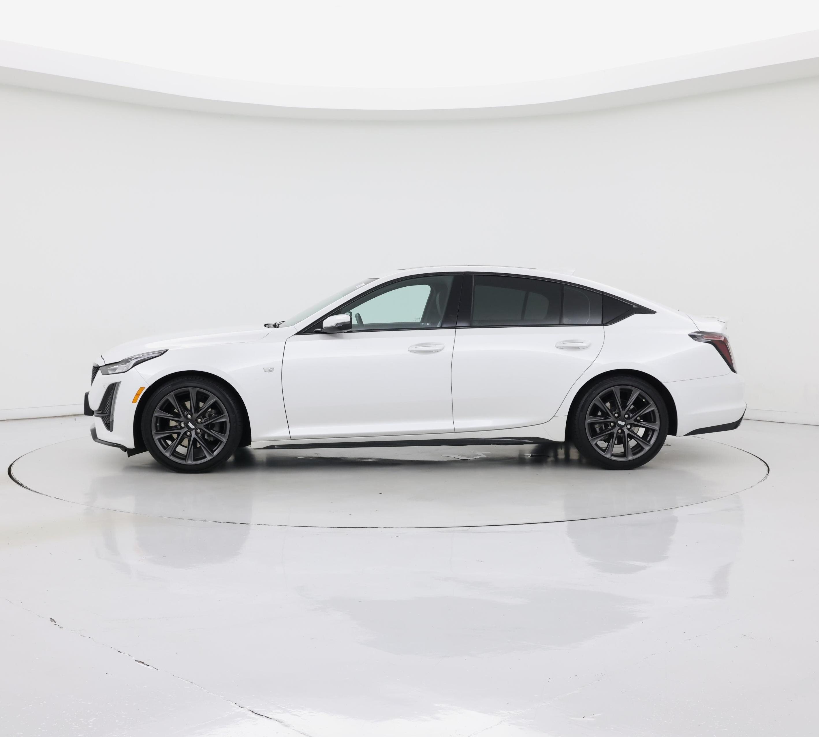 Thumbnail: 2024 Cadillac CT5 - 3