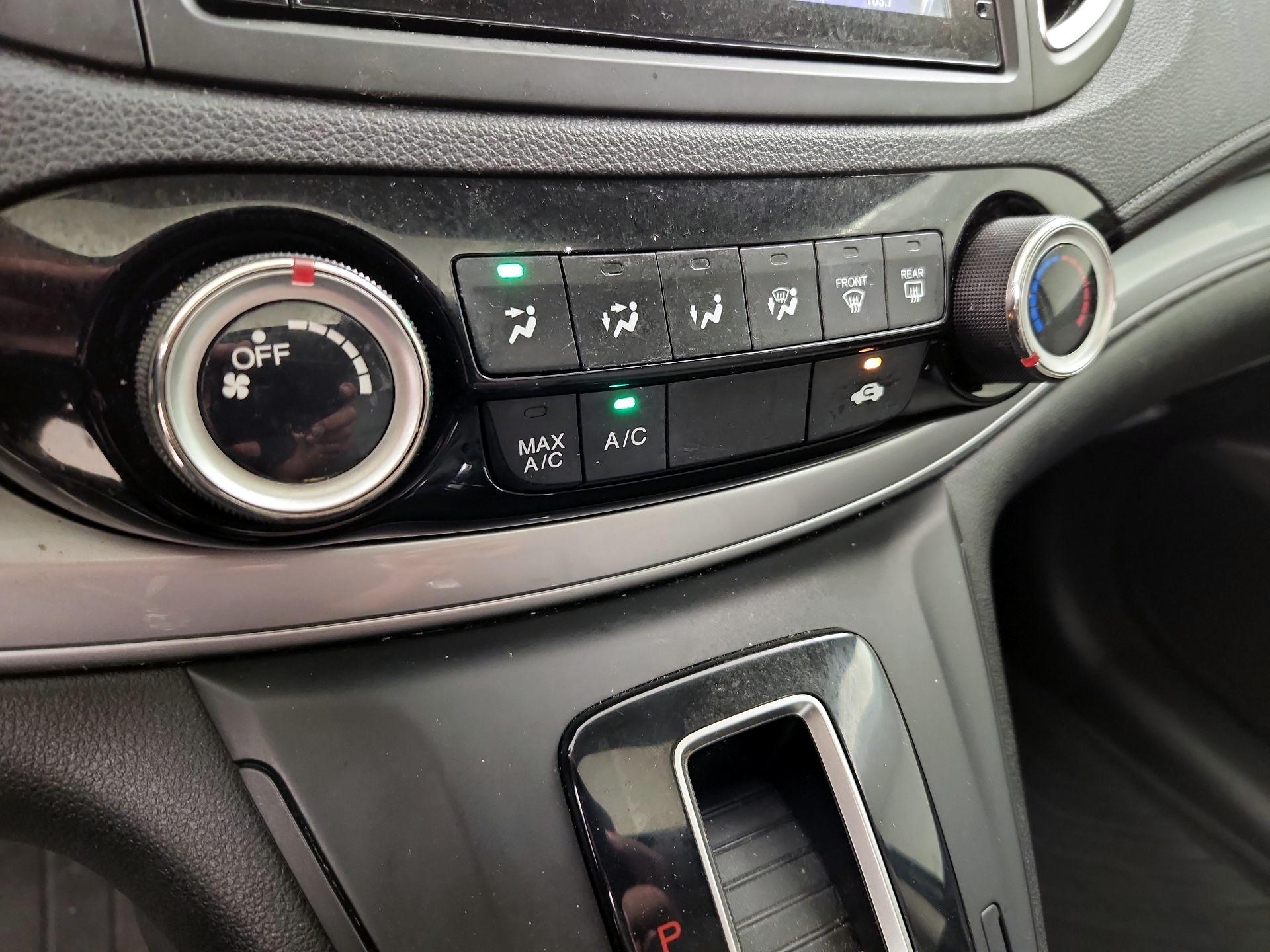 Thumbnail: 2015 Honda CR-V - 16
