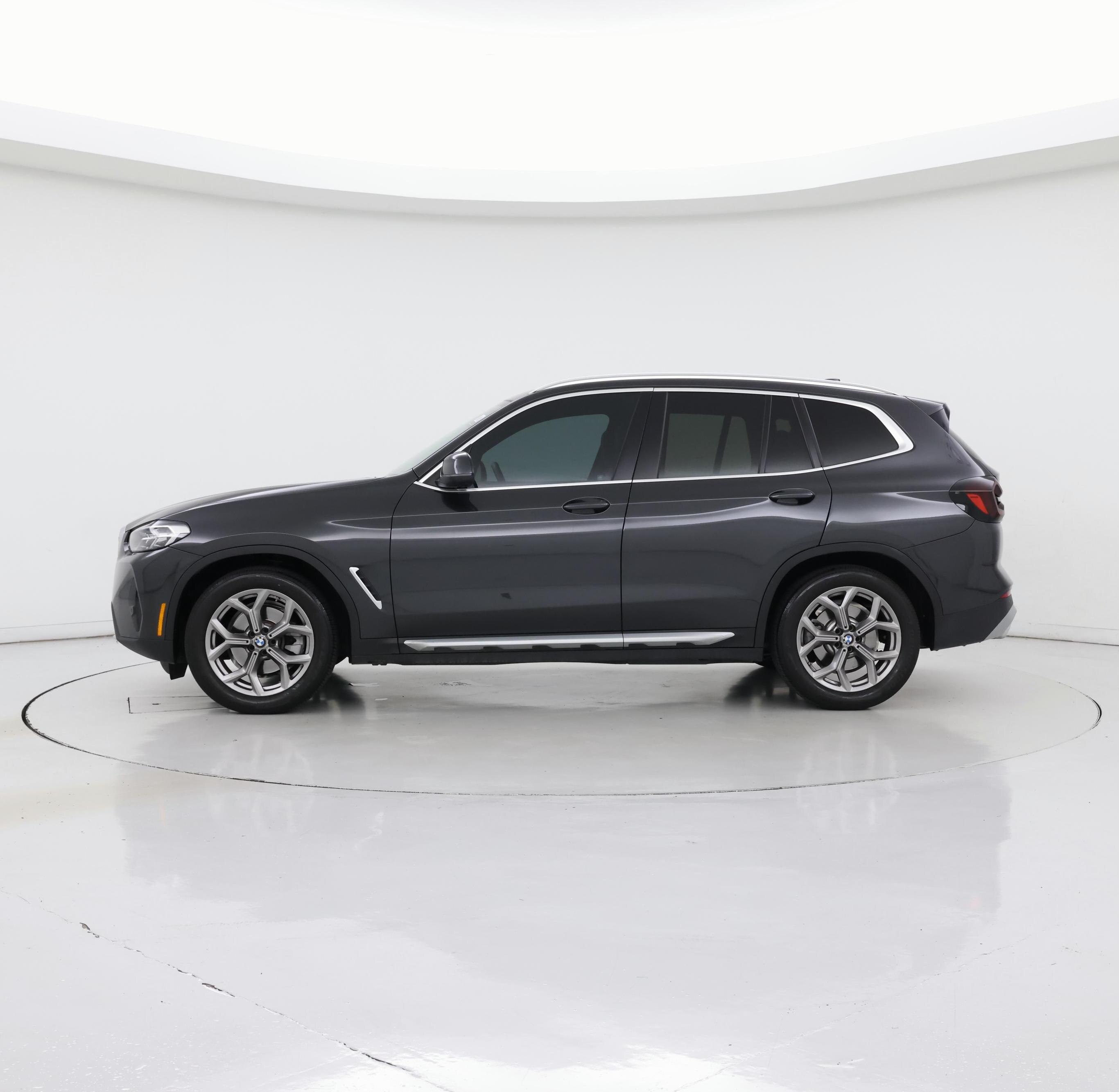 Thumbnail: 2022 BMW X3 - 3