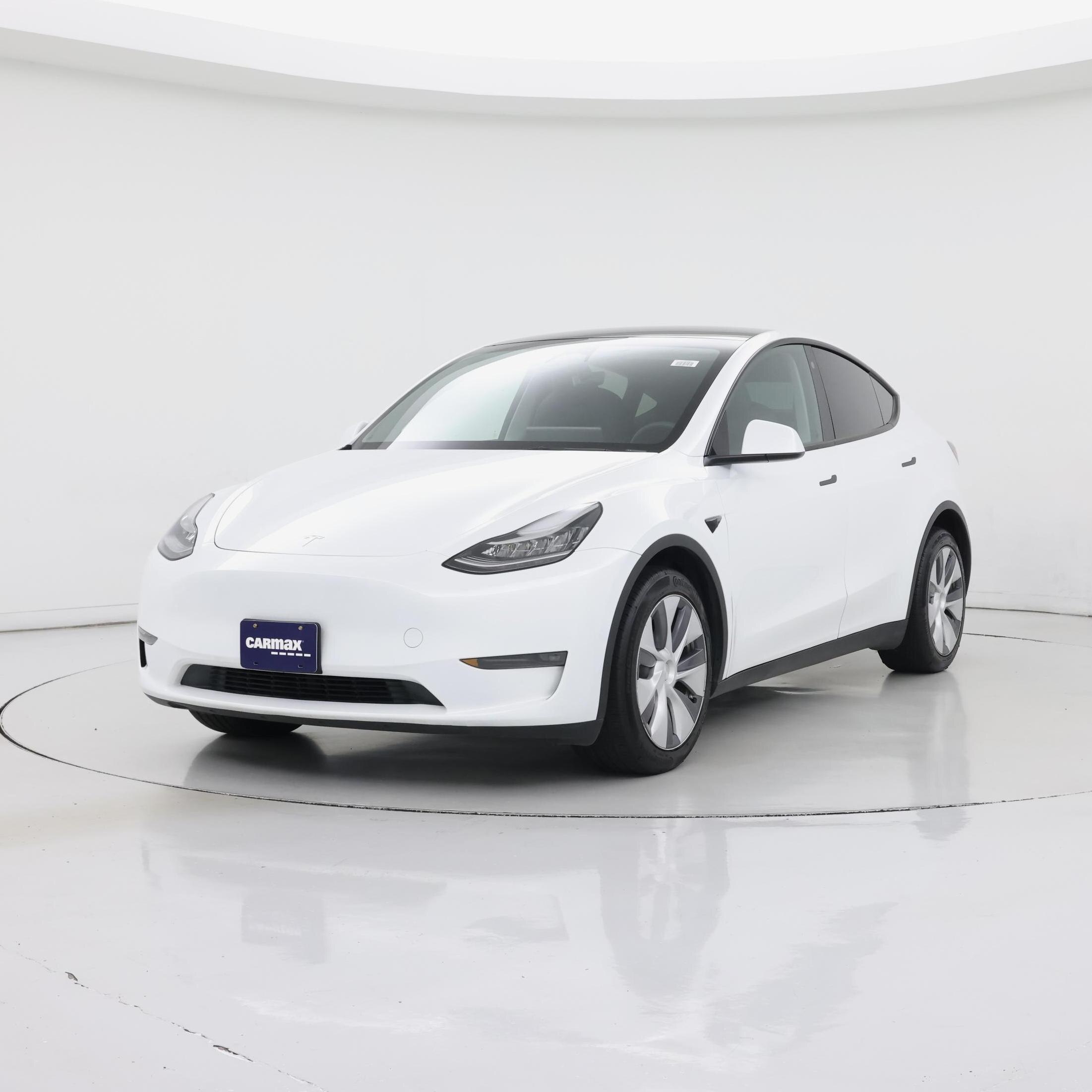 Thumbnail: 2023 Tesla Model Y - 4