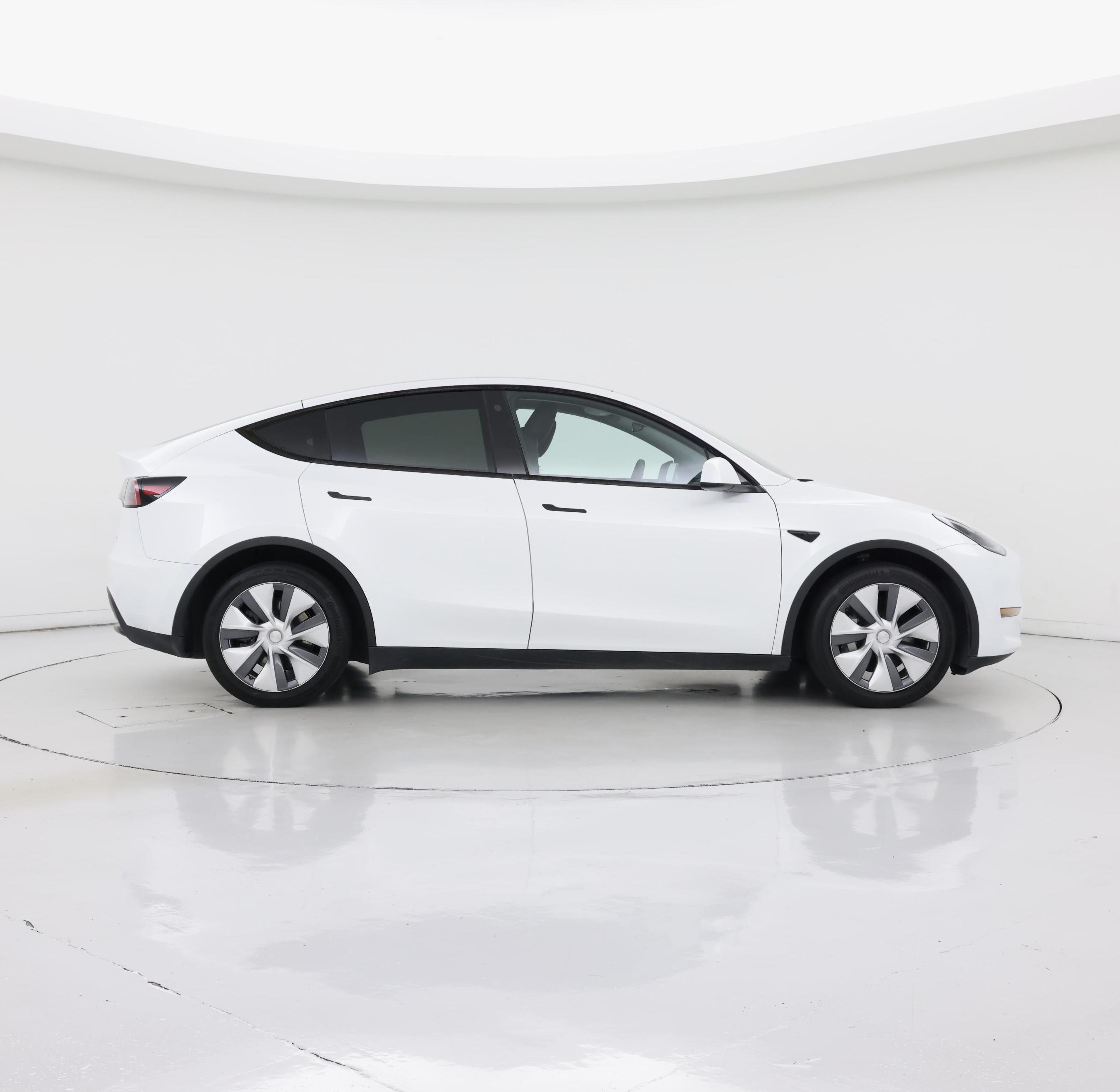 Thumbnail: 2023 Tesla Model Y - 7