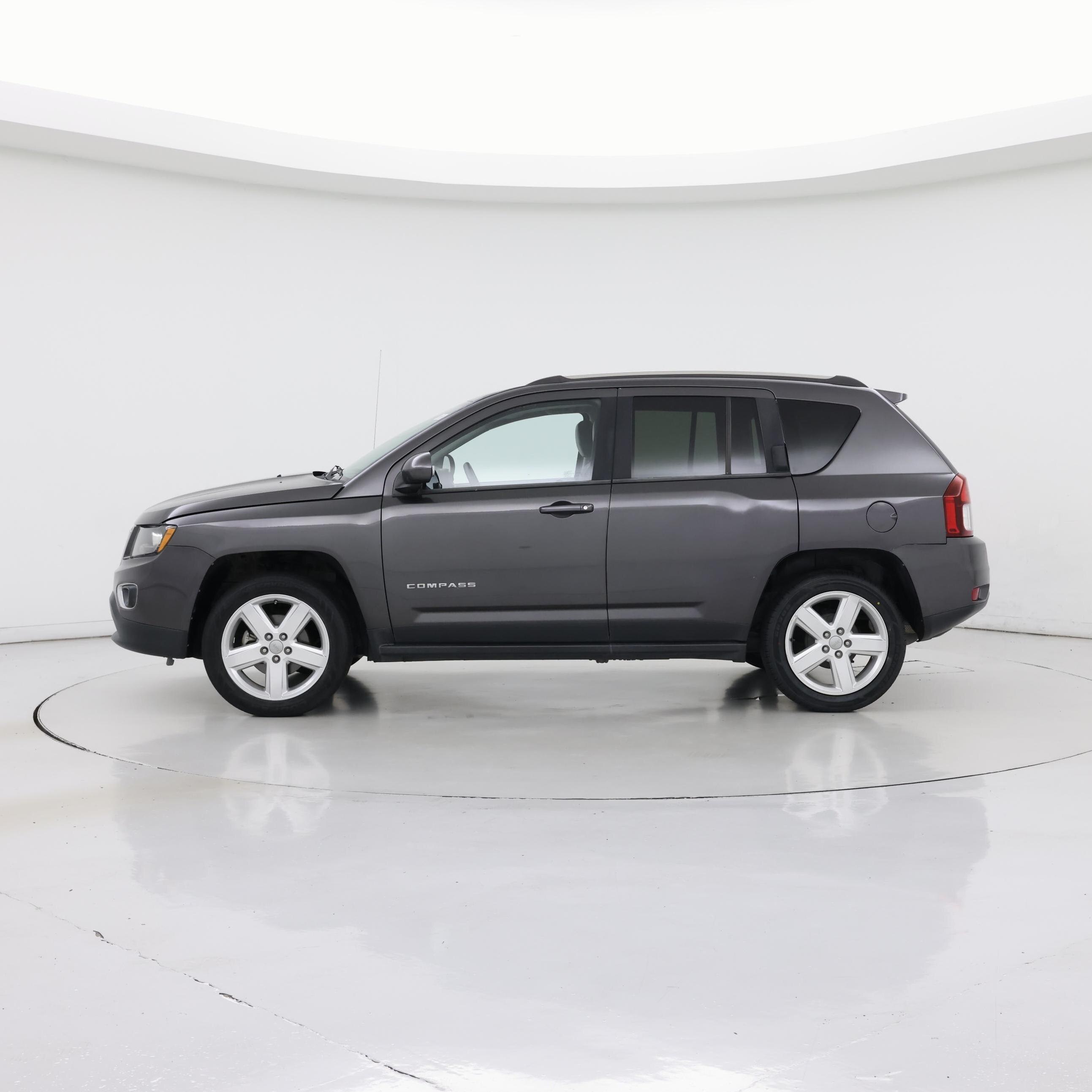 Thumbnail: 2014 Jeep Compass - 3