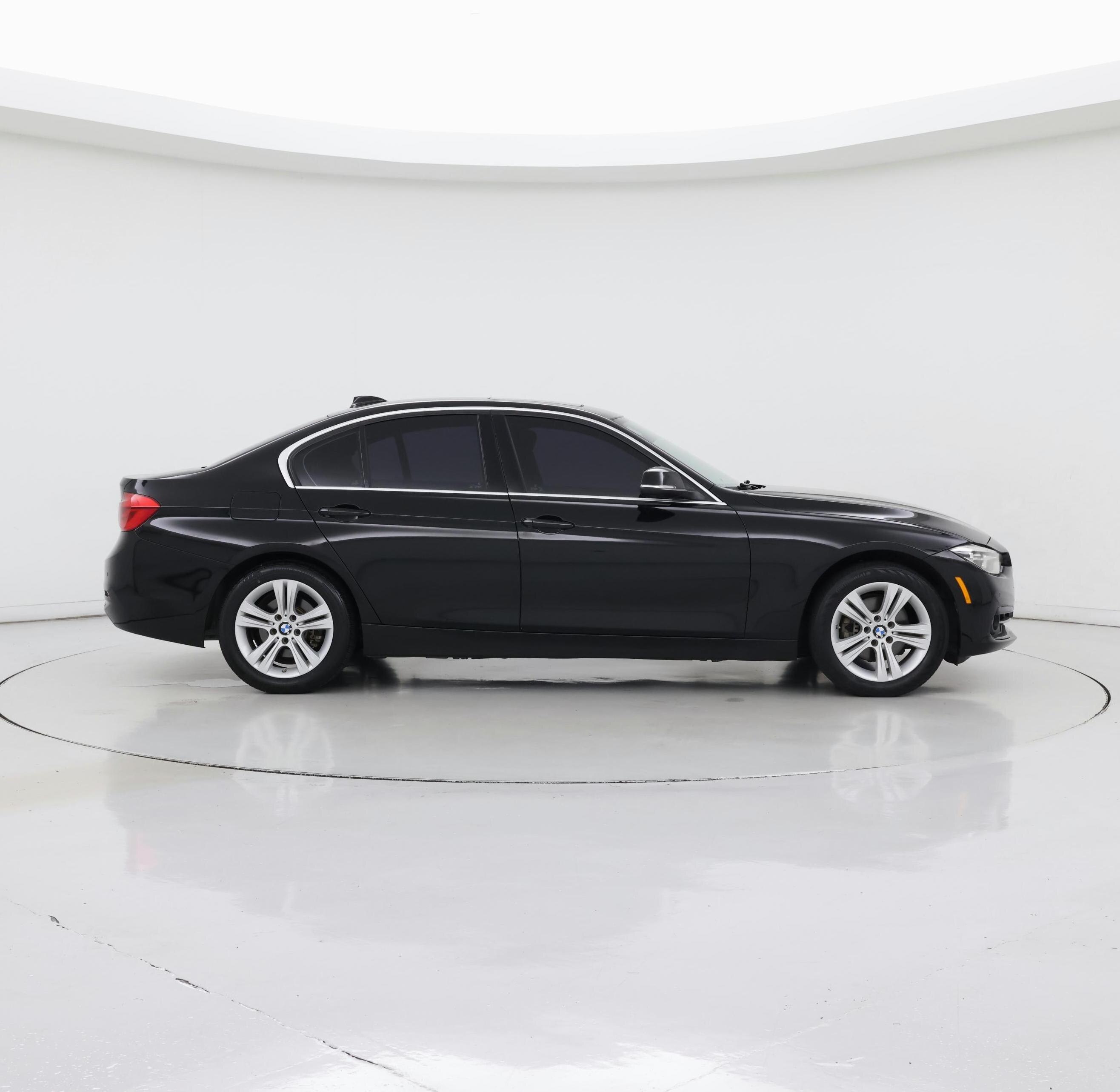 Thumbnail: 2018 BMW 3 Series - 7