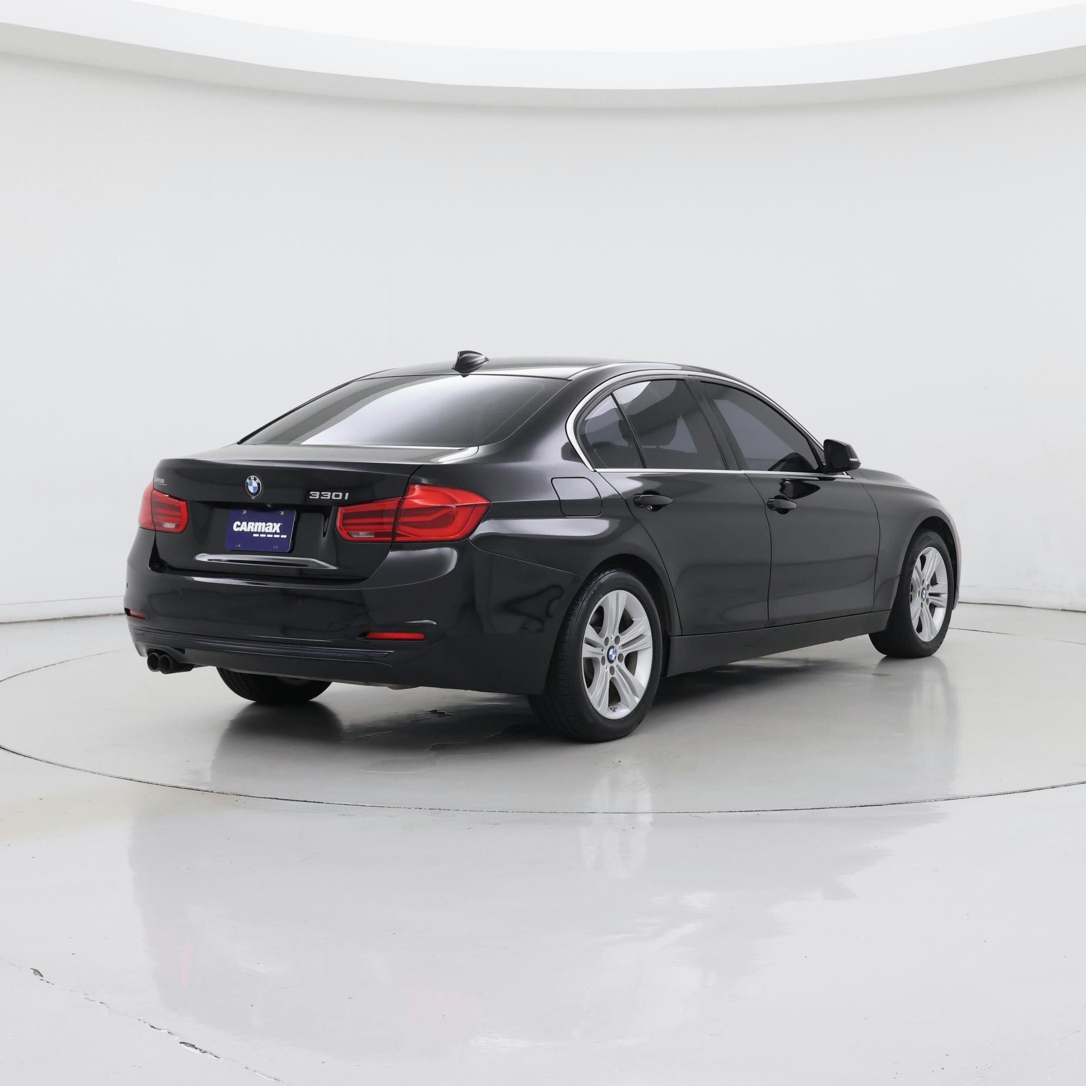 Thumbnail: 2018 BMW 3 Series - 8