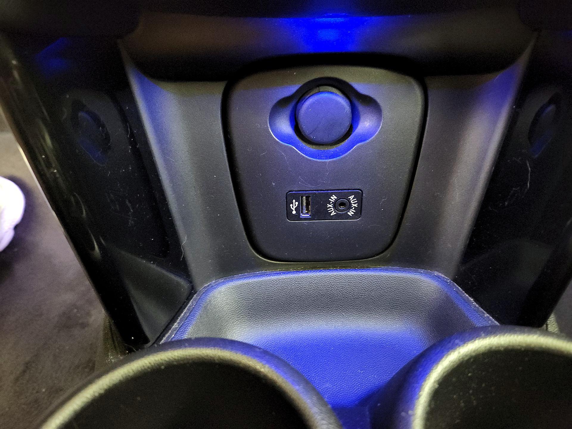 Thumbnail: 2016 MINI Cooper Hardtop - 17