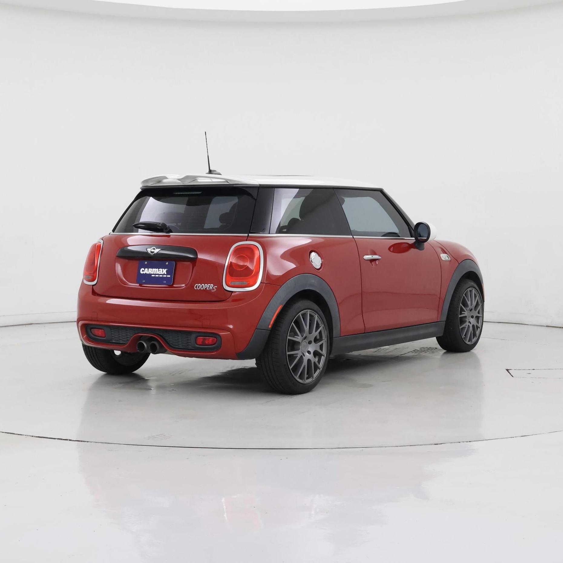 Thumbnail: 2016 MINI Cooper Hardtop - 8