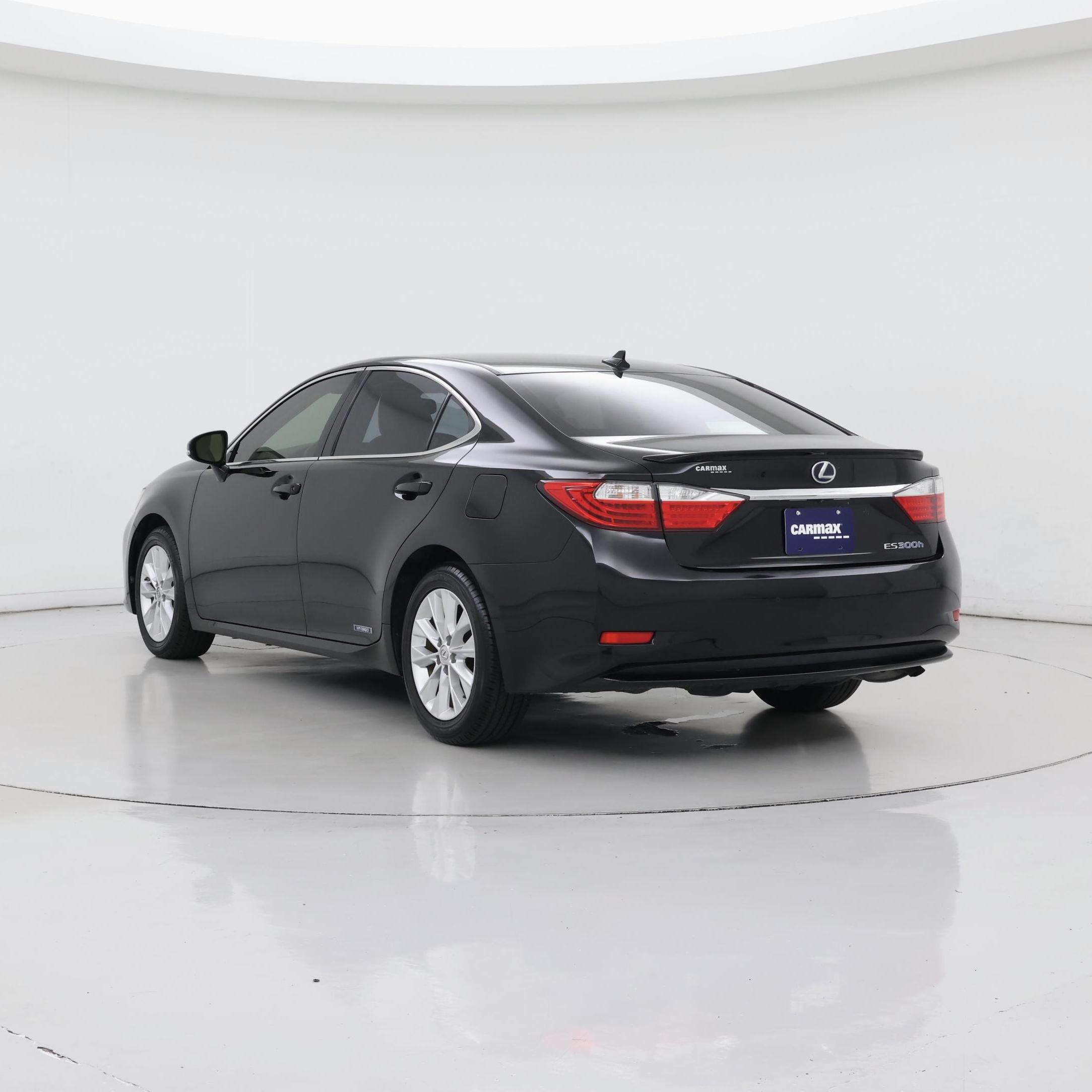 Thumbnail: 2014 Lexus ES - 2