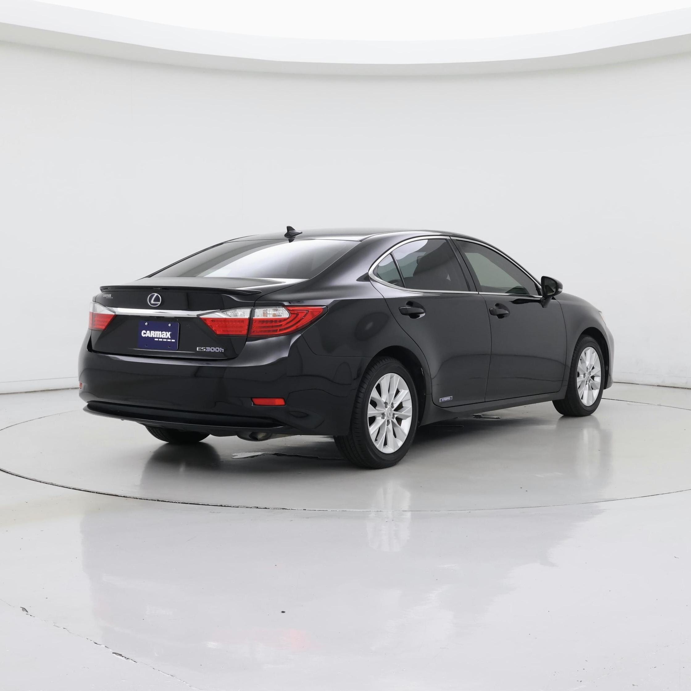 Thumbnail: 2014 Lexus ES - 8