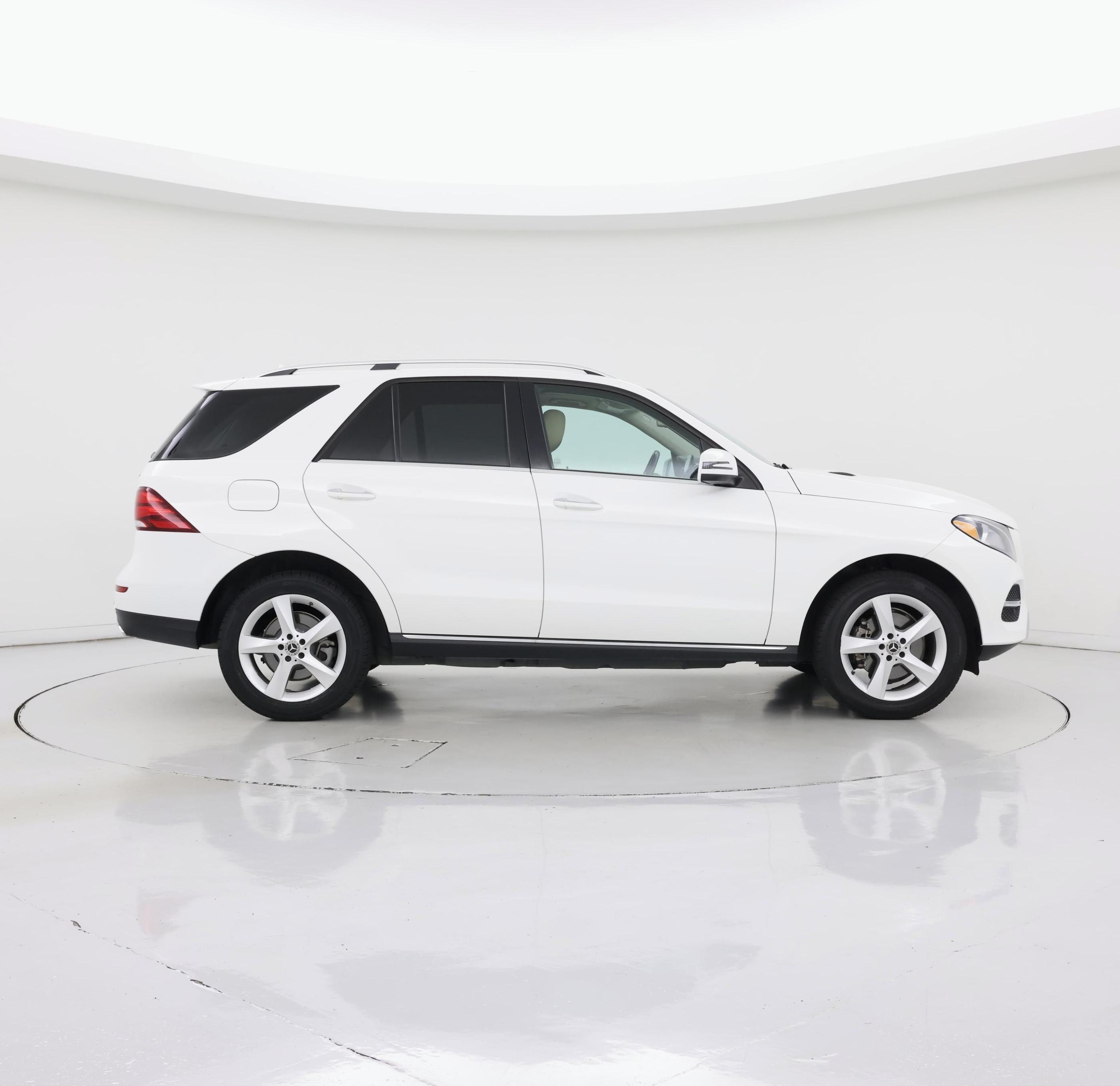 Thumbnail: 2018 Mercedes-Benz GLE - 7