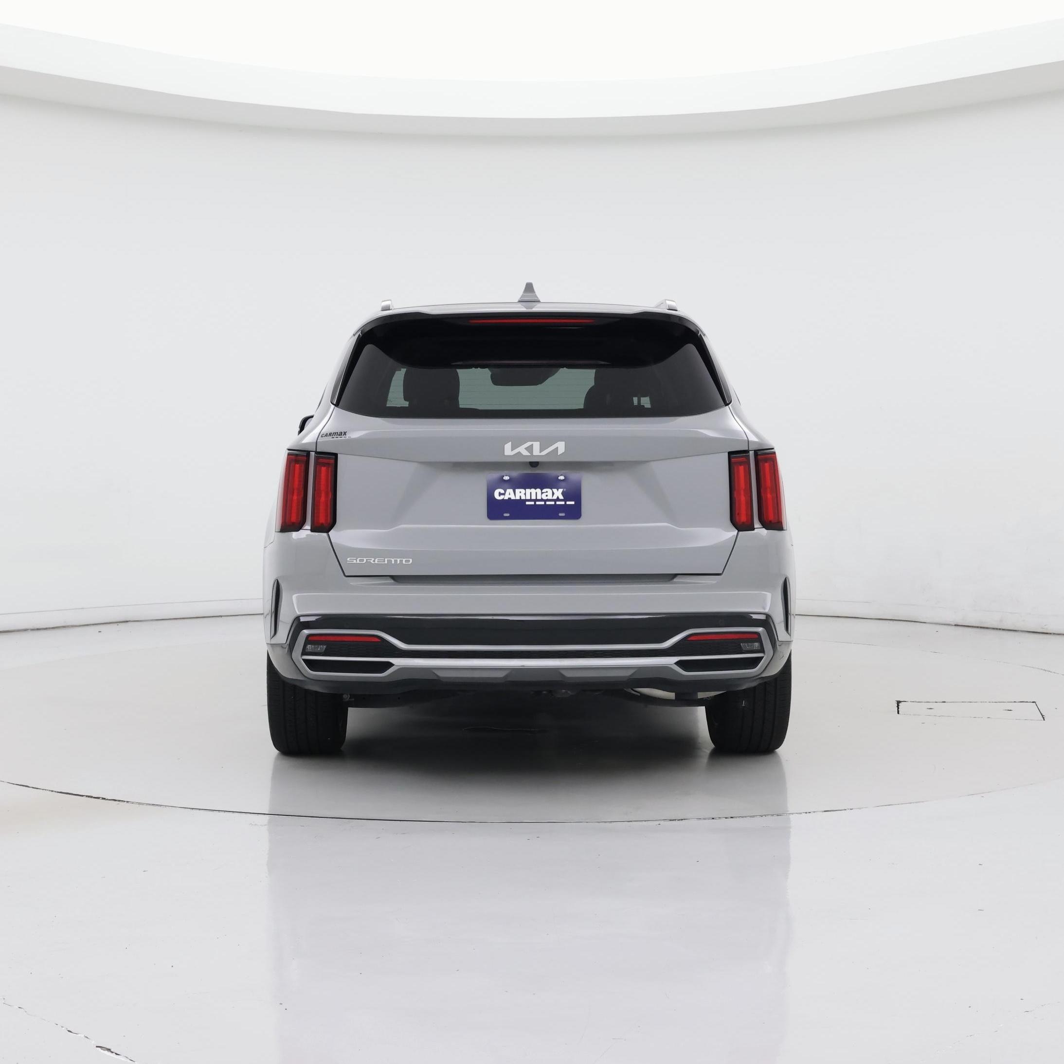 Thumbnail: 2023 Kia Sorento - 6