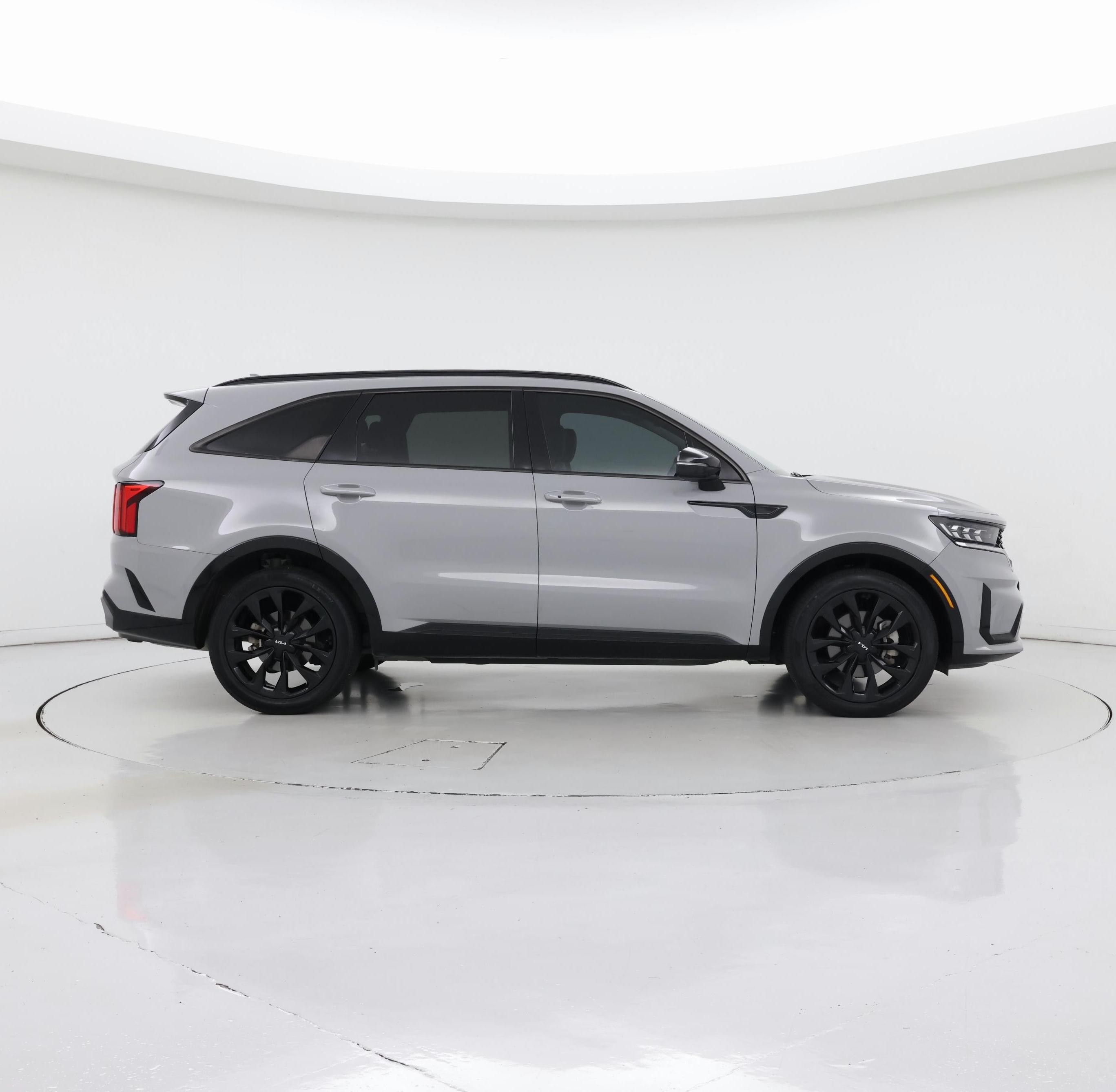 Thumbnail: 2023 Kia Sorento - 7