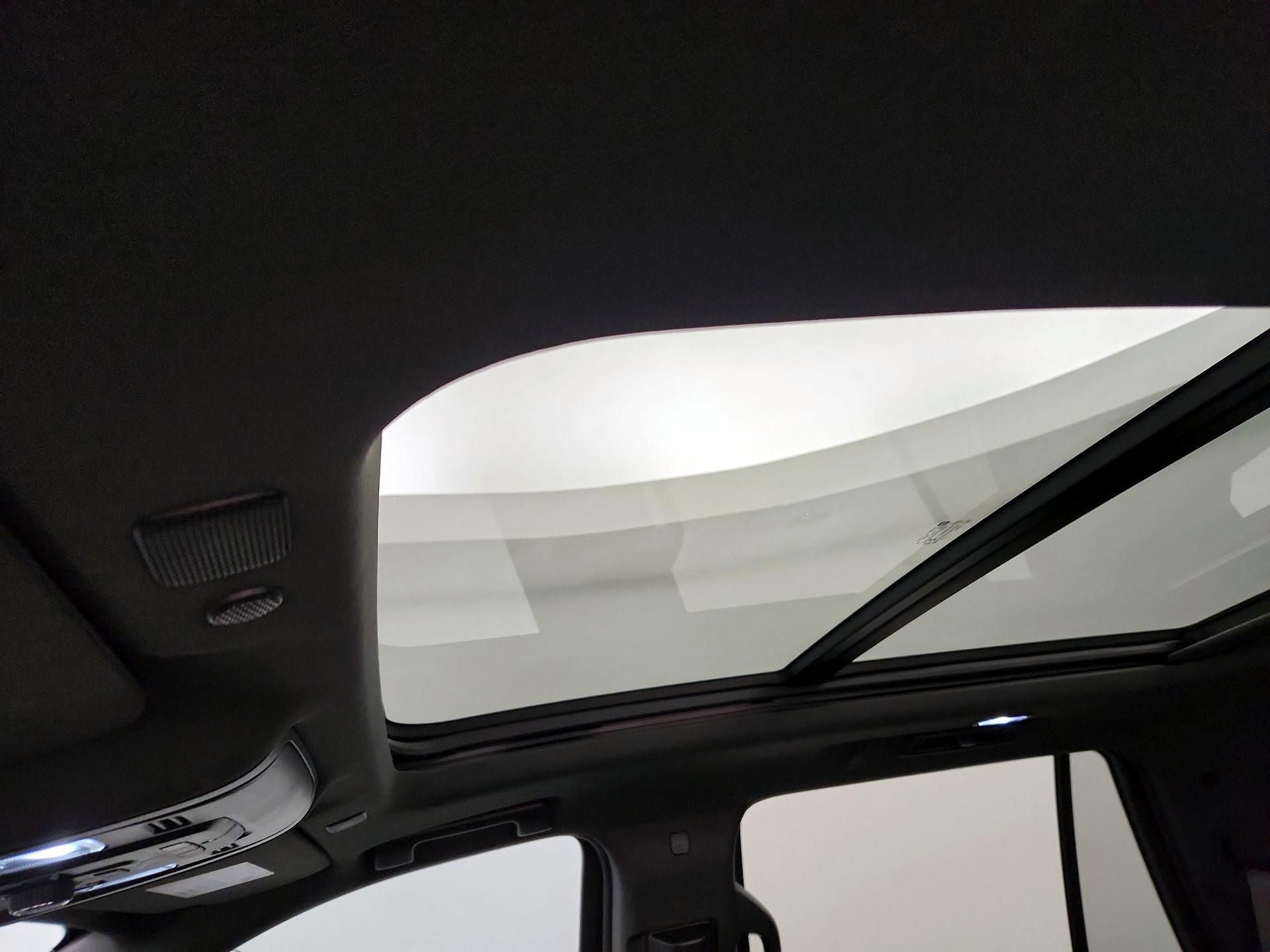 Thumbnail: 2021 Chevrolet Tahoe - 20