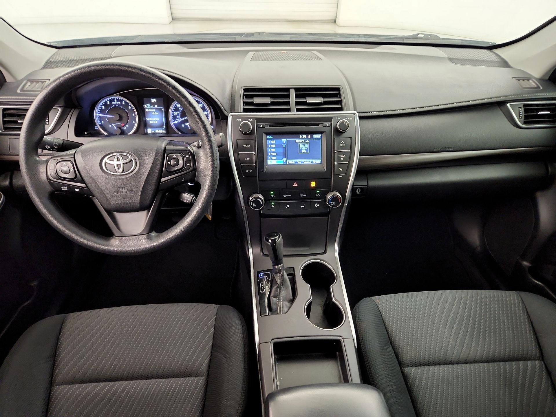 Thumbnail: 2016 Toyota Camry - 9