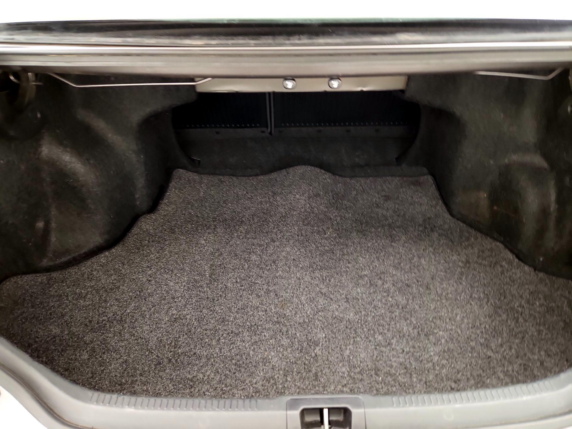 Thumbnail: 2016 Toyota Camry - 20
