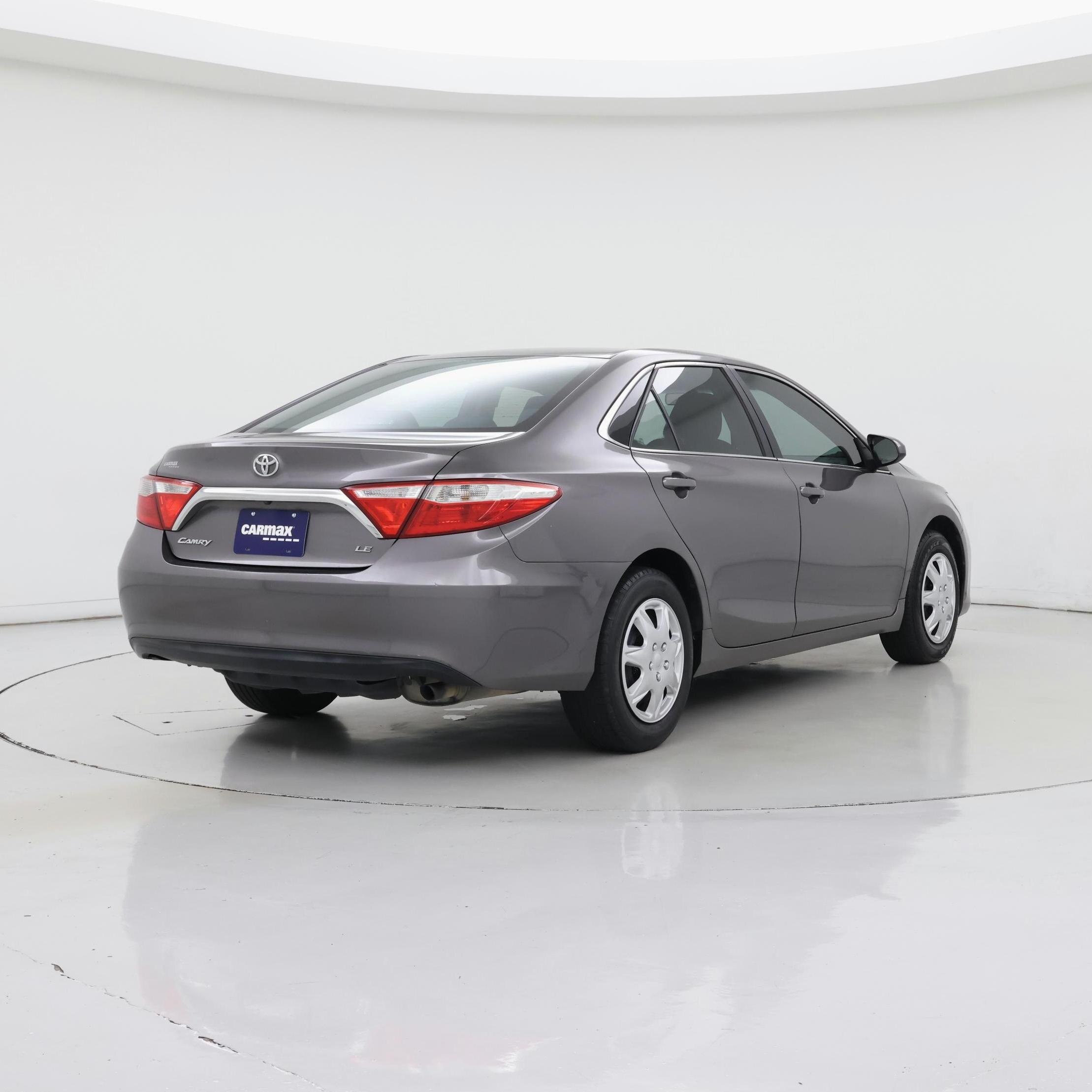Thumbnail: 2016 Toyota Camry - 8