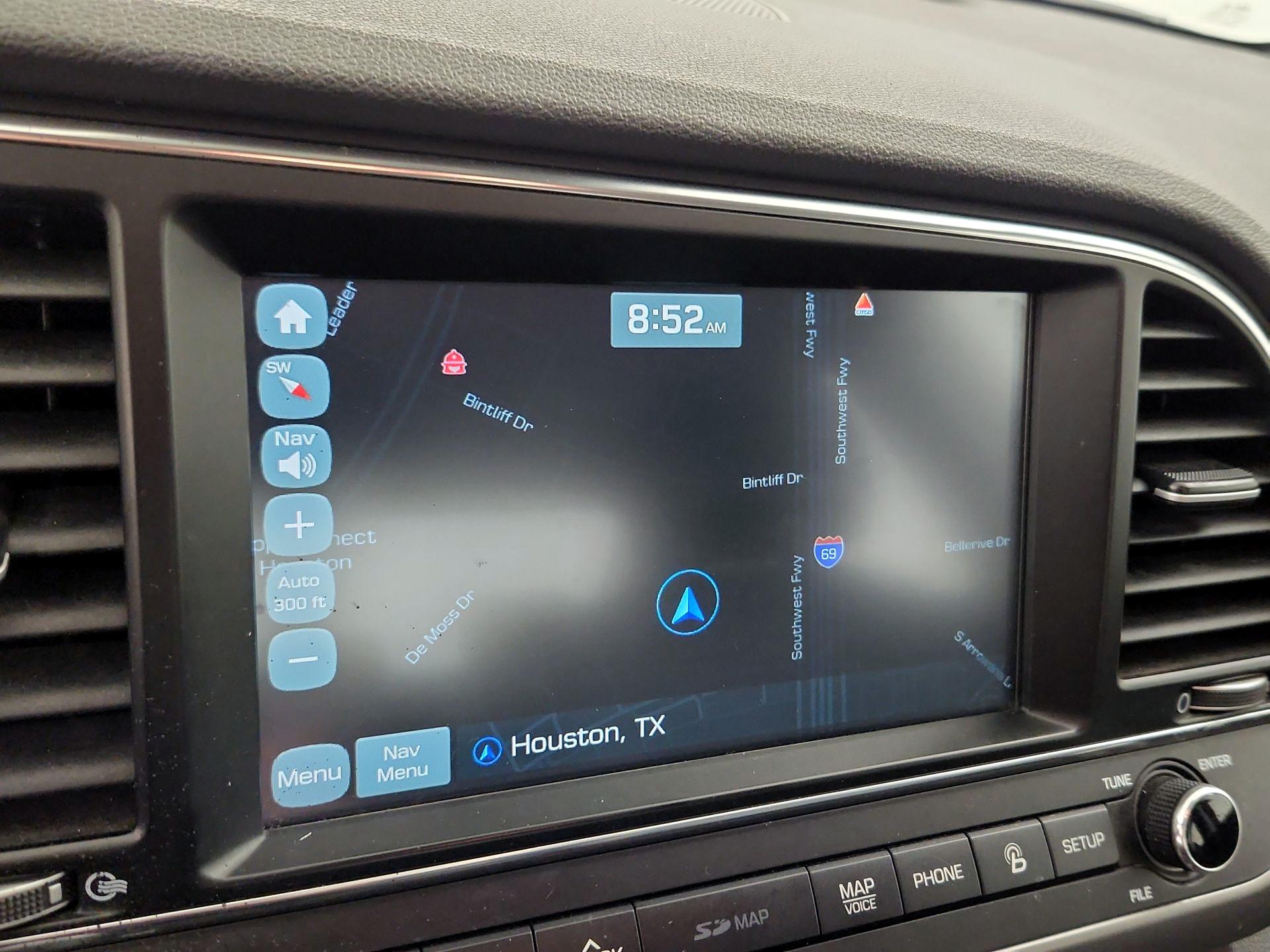 Thumbnail: 2017 Hyundai Elantra - 14