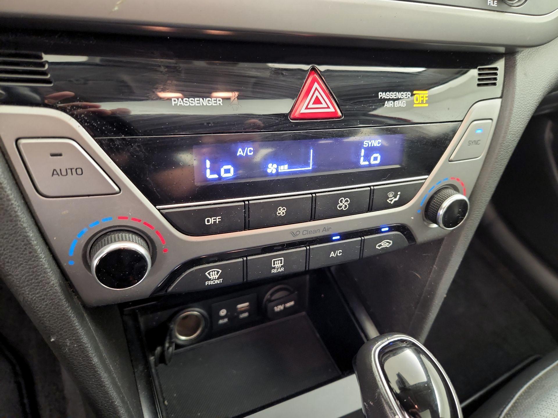 Thumbnail: 2017 Hyundai Elantra - 17
