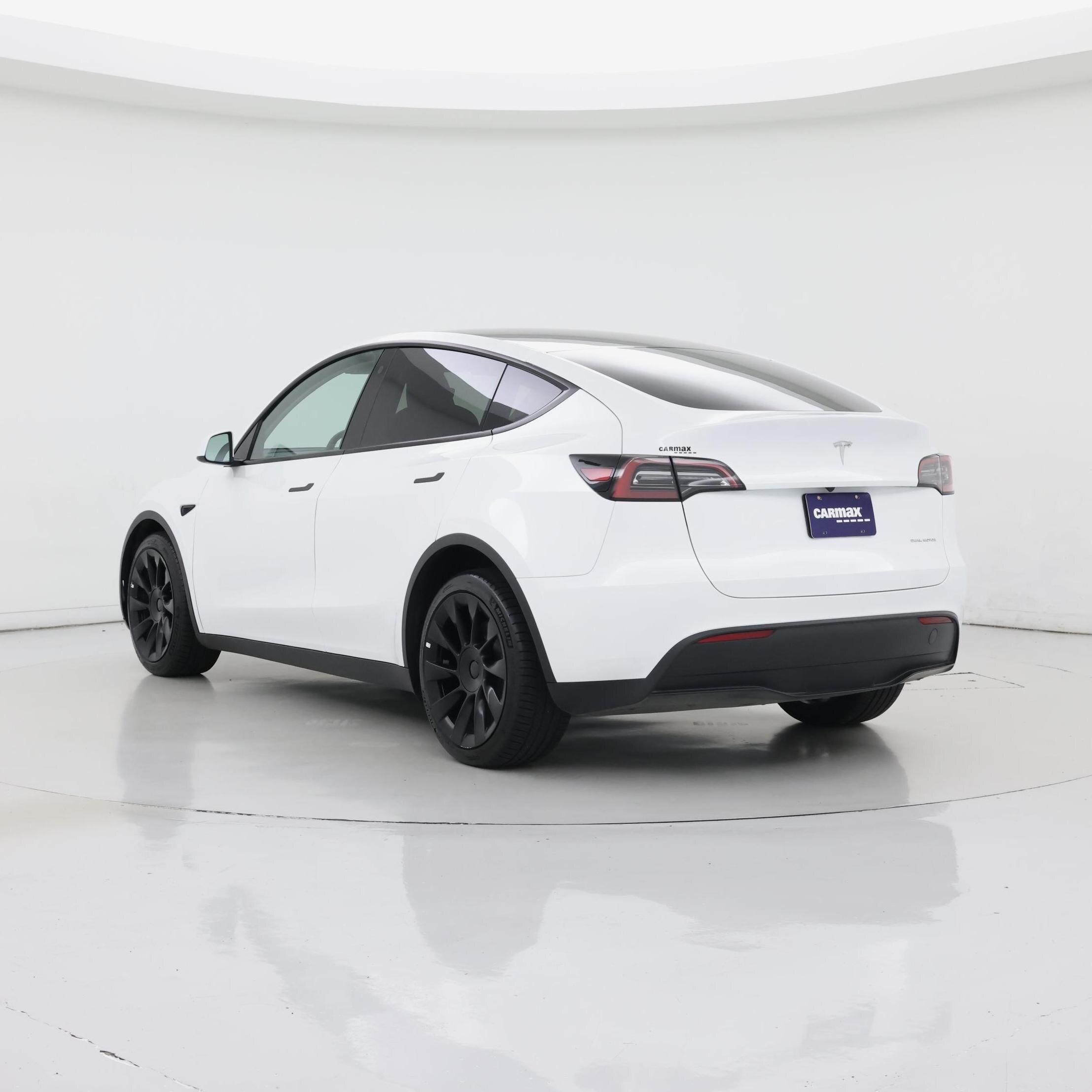 Thumbnail: 2023 Tesla Model Y - 2