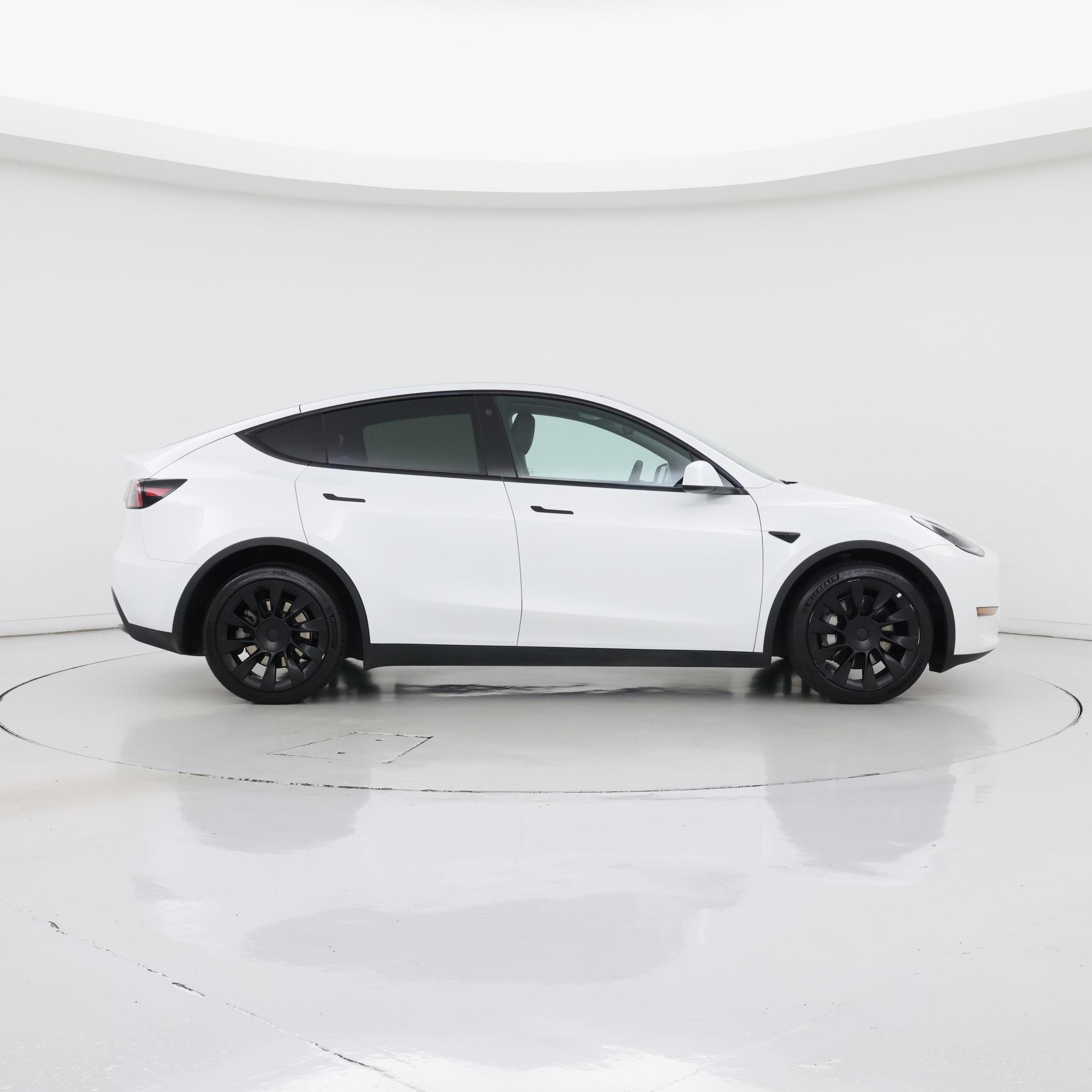 Thumbnail: 2023 Tesla Model Y - 7