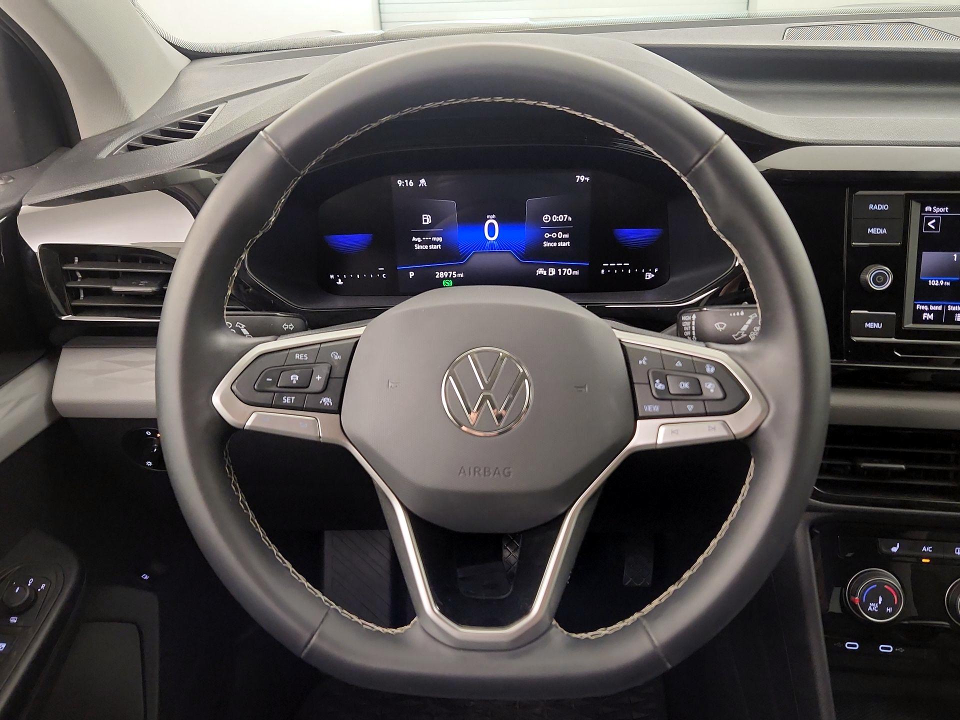 Thumbnail: 2024 Volkswagen Taos - 10