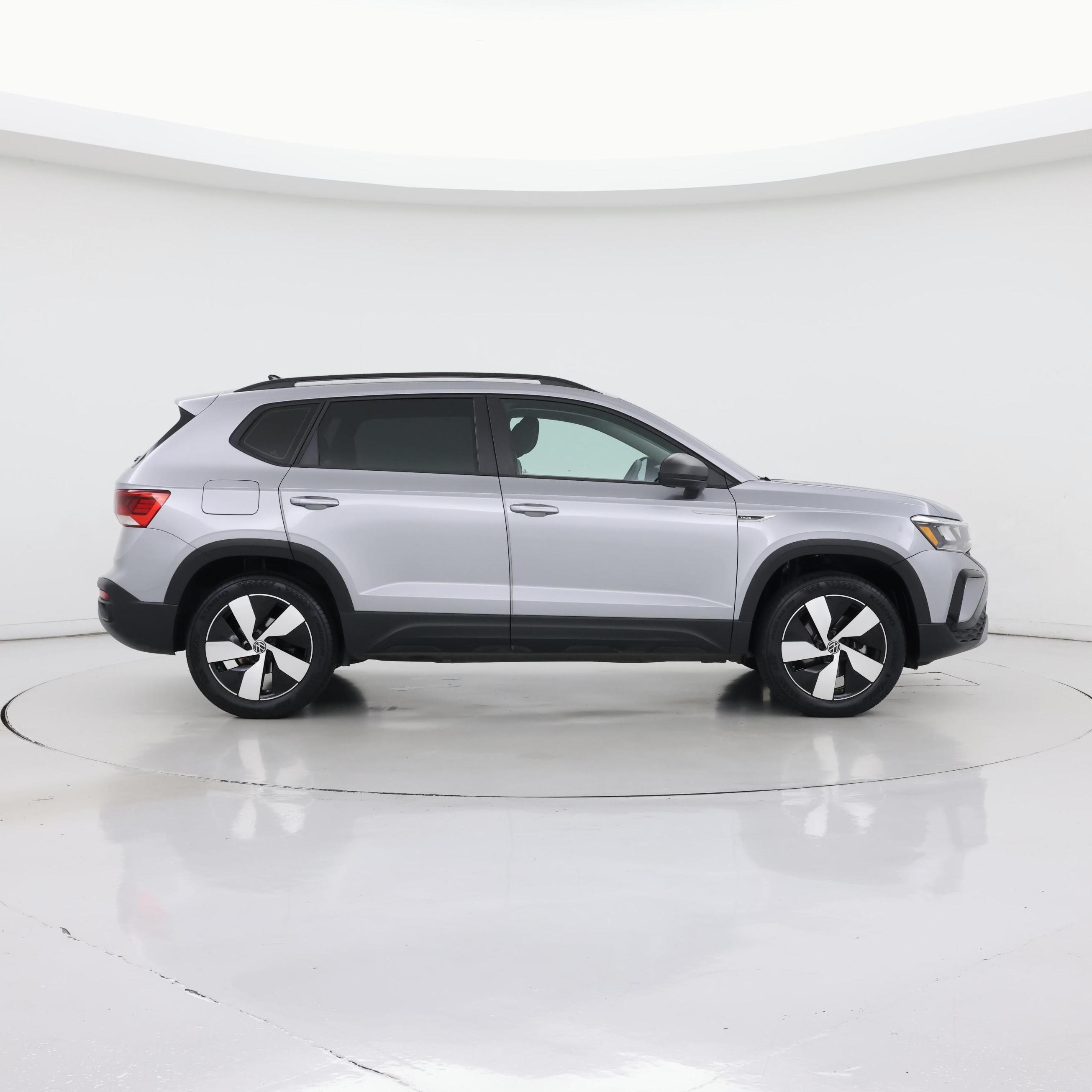 Thumbnail: 2024 Volkswagen Taos - 7