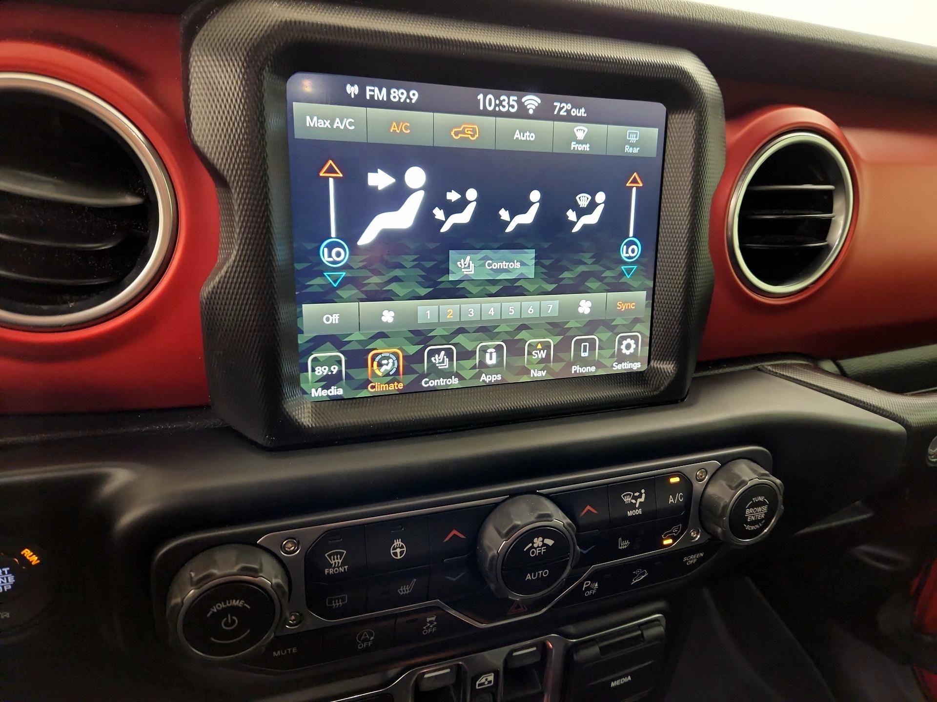 Thumbnail: 2020 Jeep Wrangler - 17