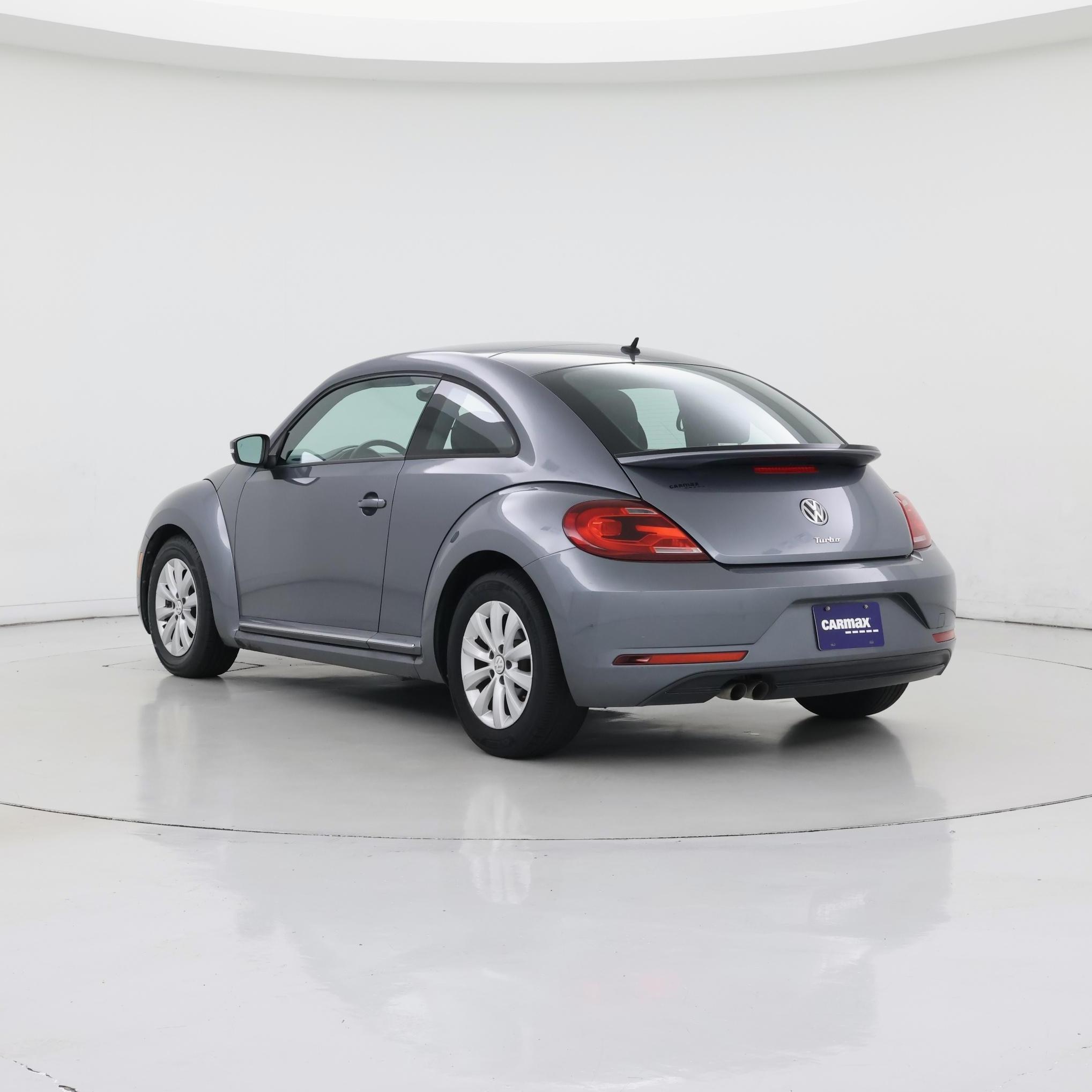 Thumbnail: 2019 Volkswagen Beetle - 2